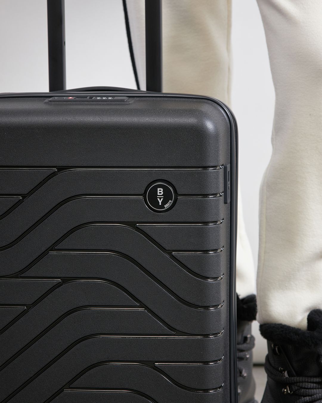 Купить Чемодан BRICS