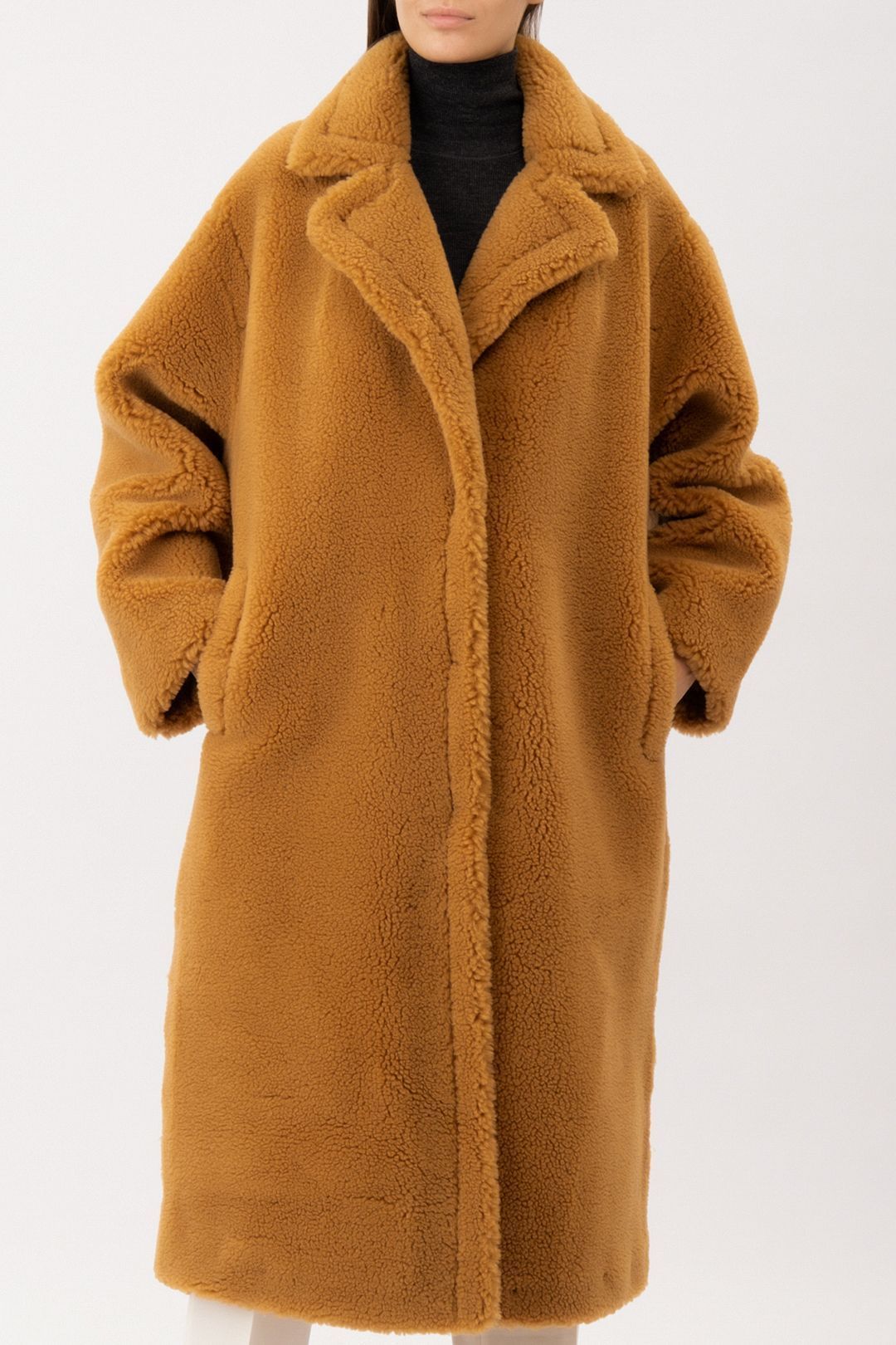 Купить Шубa STAND STUDIO