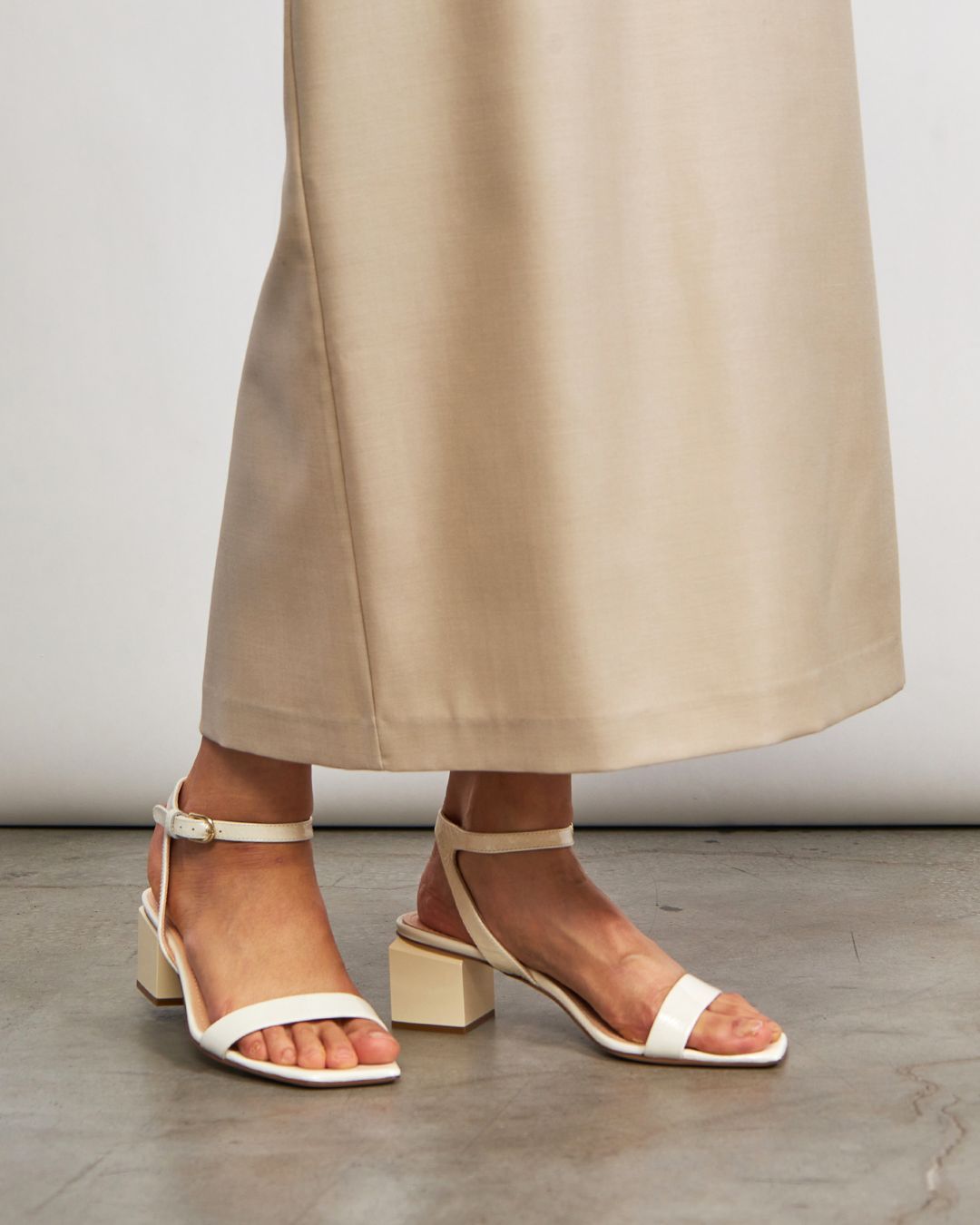 Купить Туфли AGL