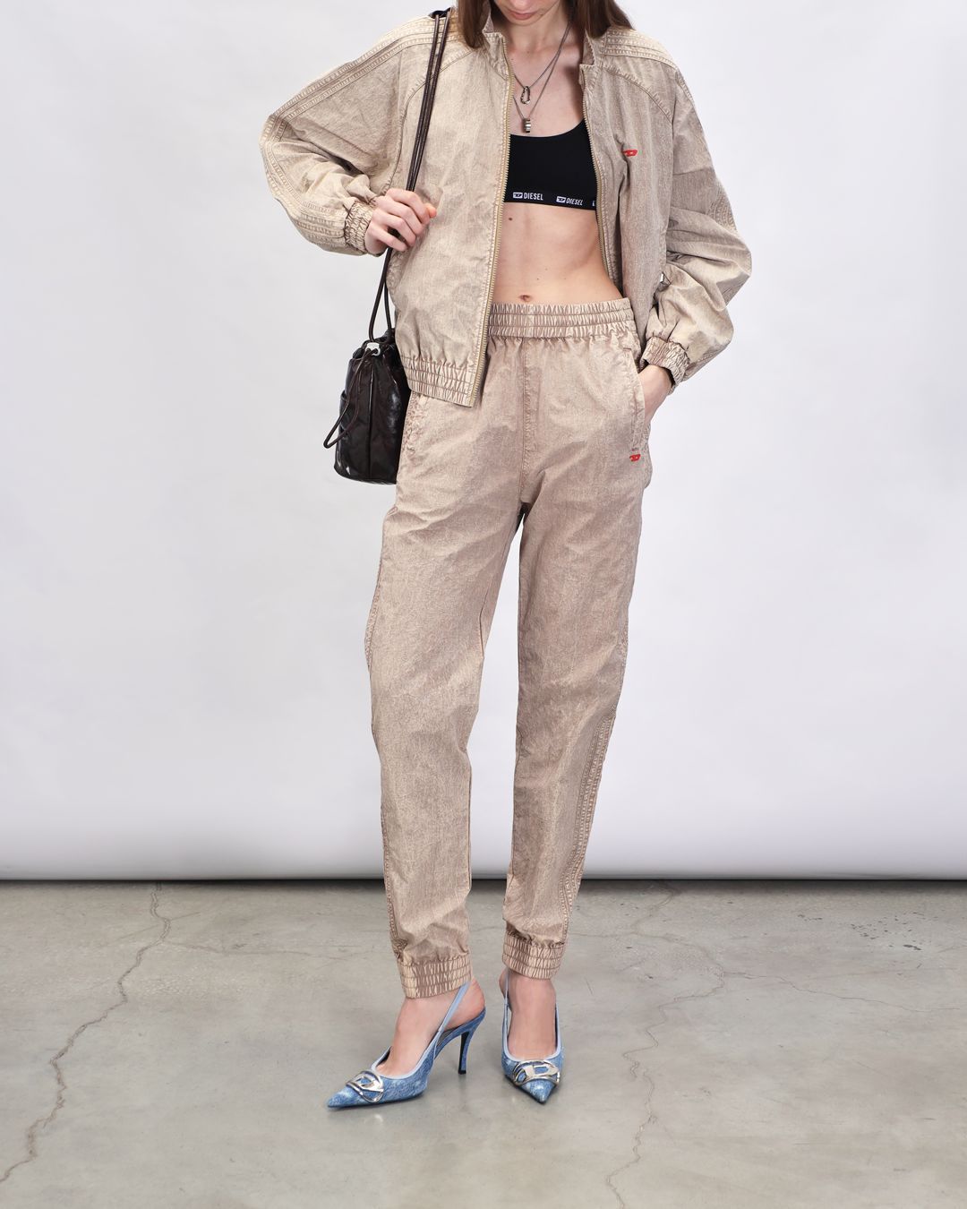 Купить Брюки DIESEL