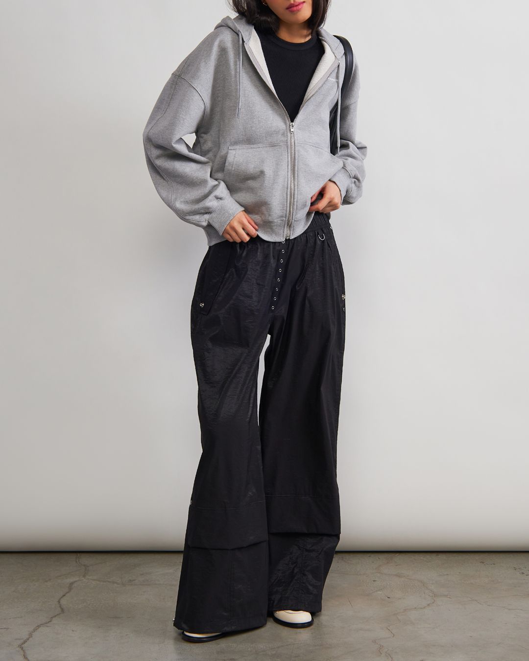 Купить Брюки LOW CLASSIC