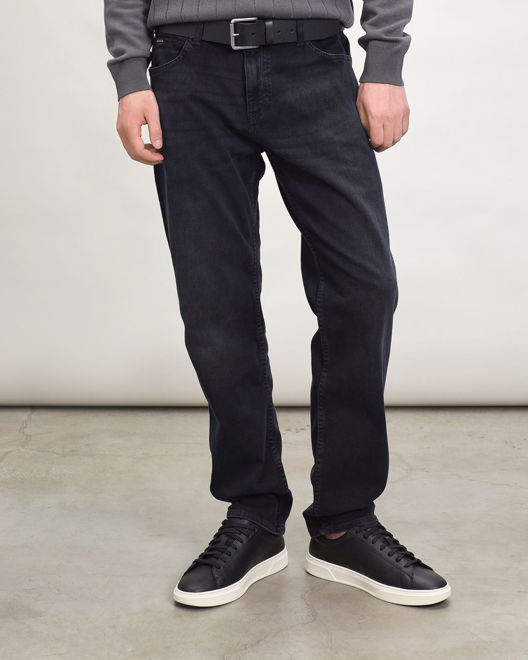 Купить Джинсы HUGO BOSS