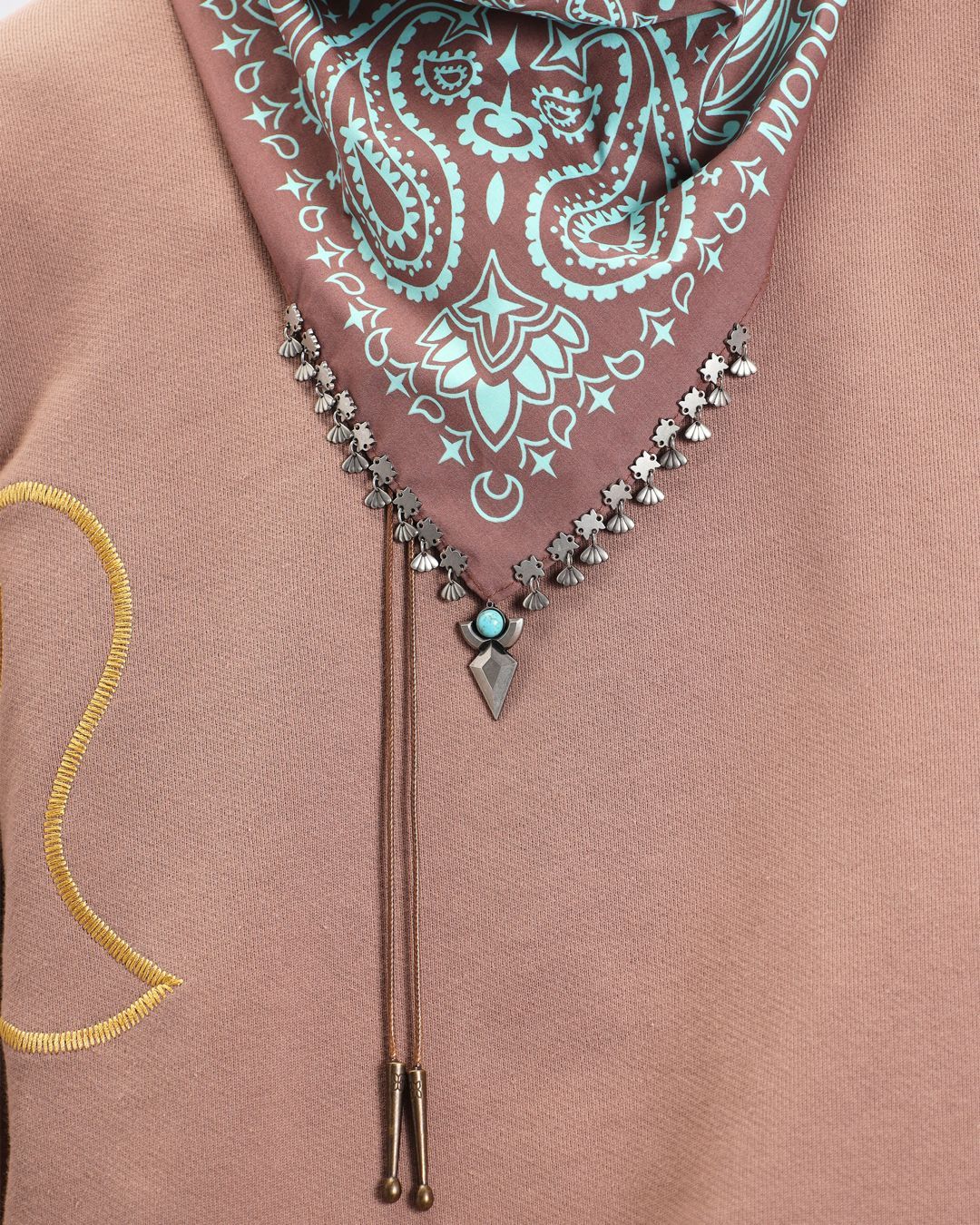 Купить Платок MONOCHROME