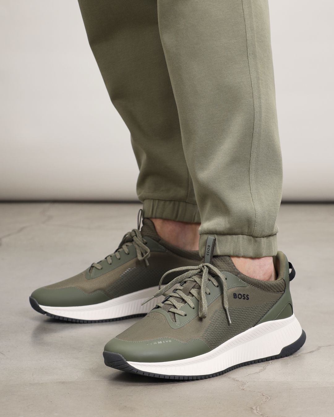 Купить Кроссовки HUGO BOSS