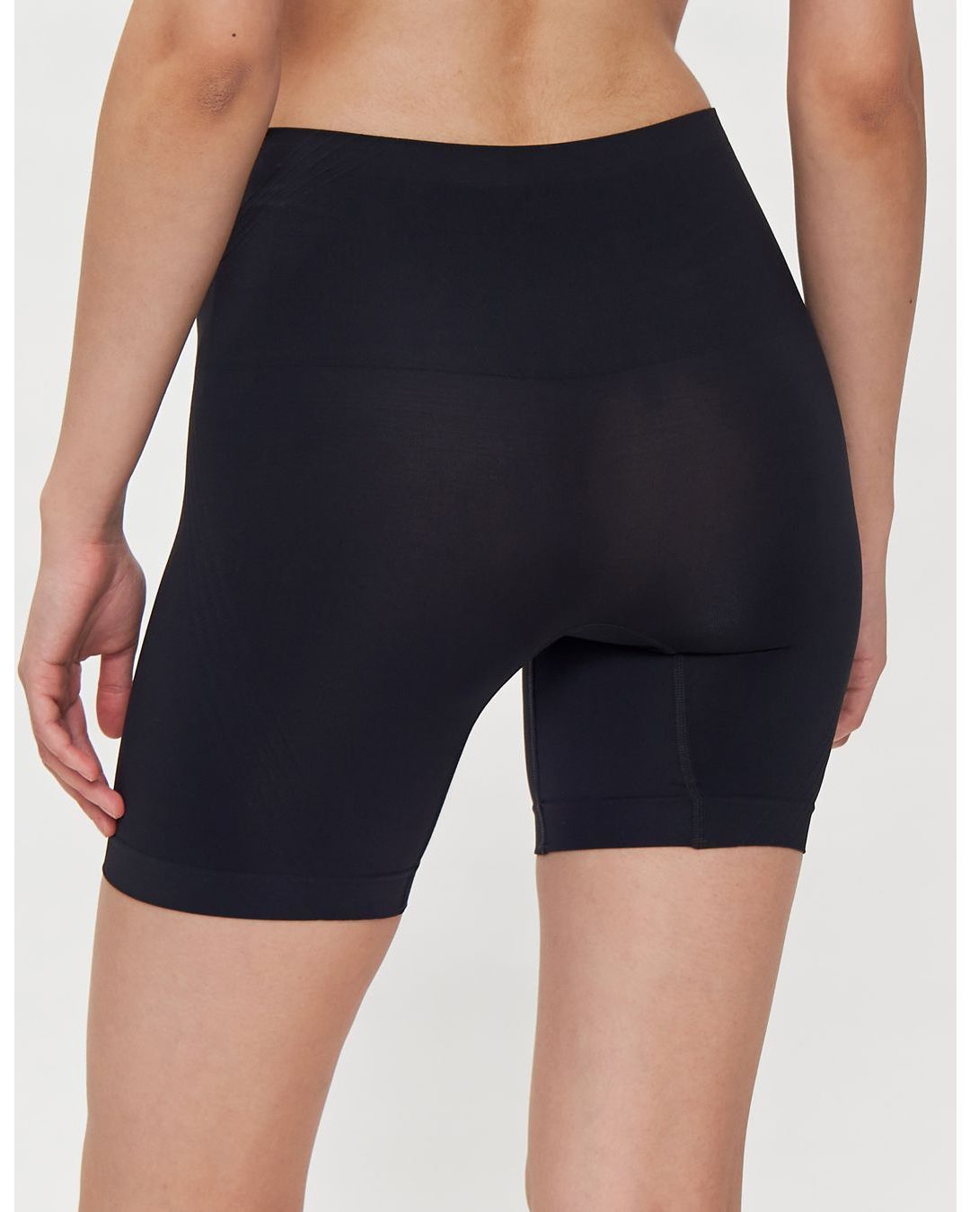 Купить Шорты CHANTELLE