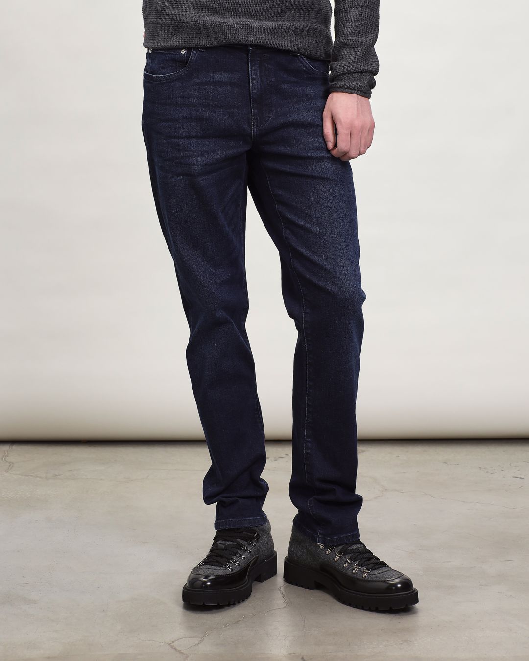 Купить Джинсы SOLID