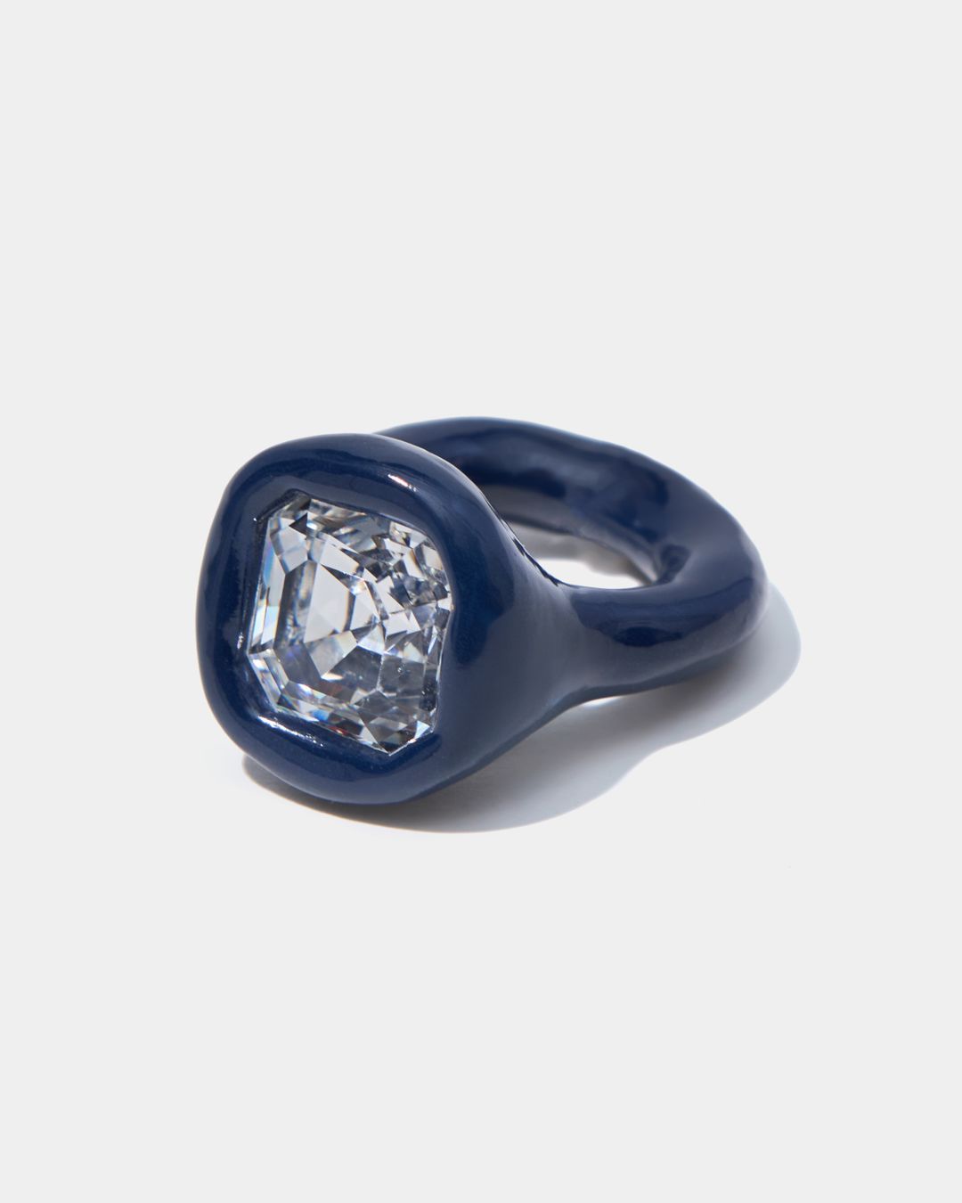 Купить Кольцо LILI ARCHIVE