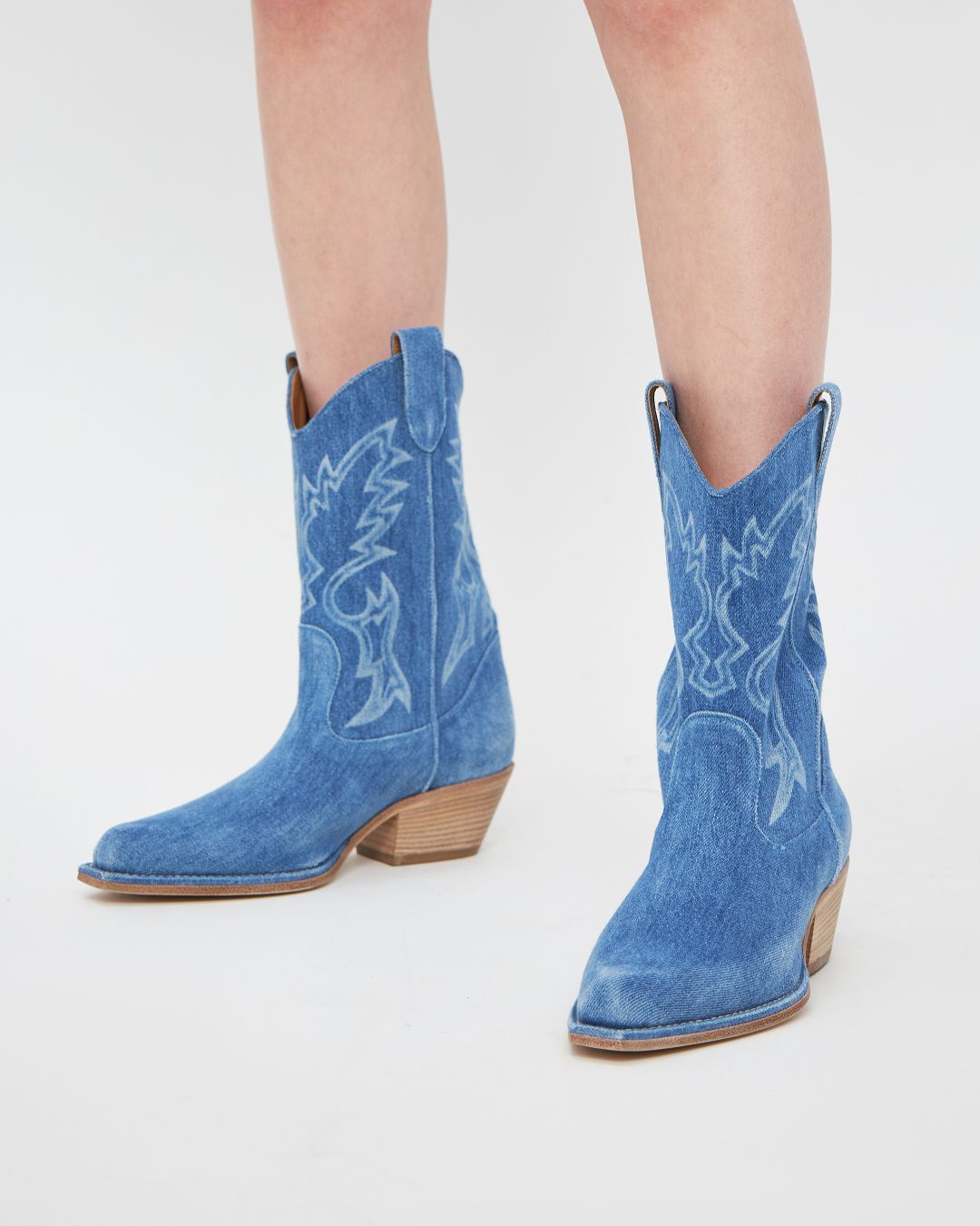 Купить Казаки VIC MATIE