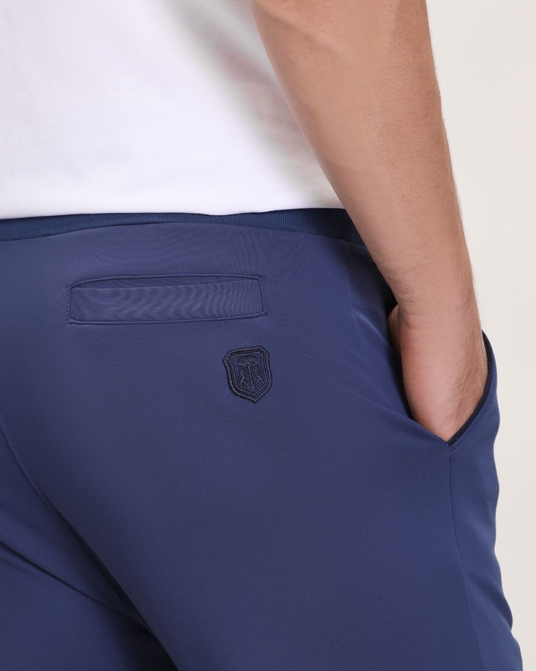 Купить Брюки CORNELIANI