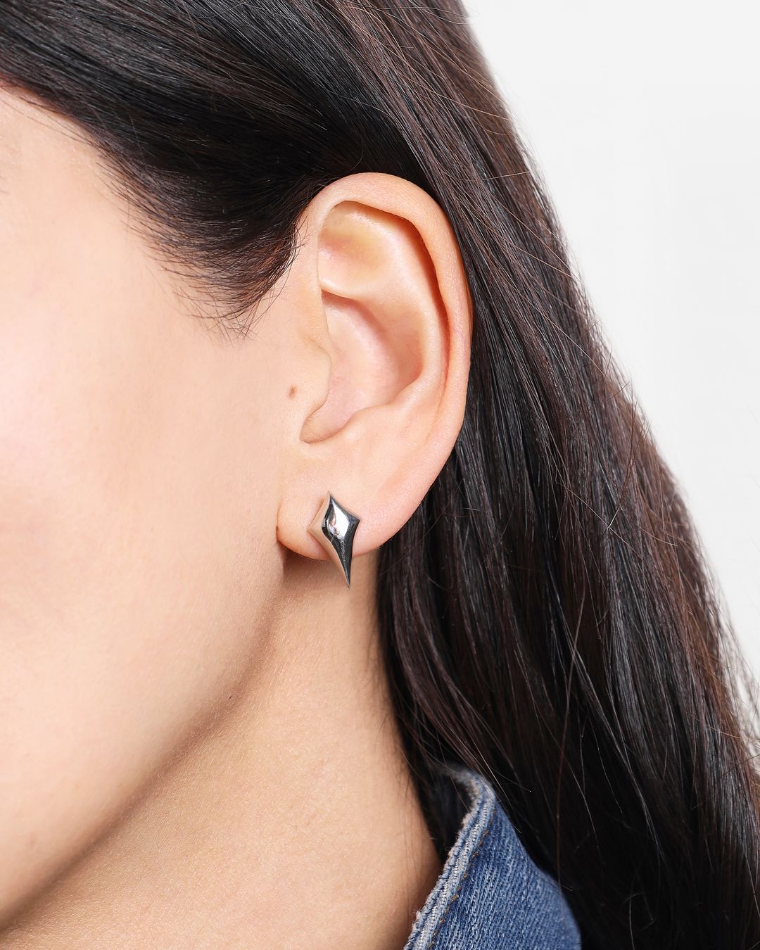 Купить Серьги OMUT