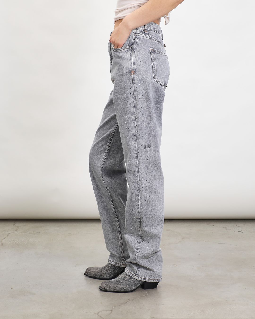 Купить Джинсы KSUBI