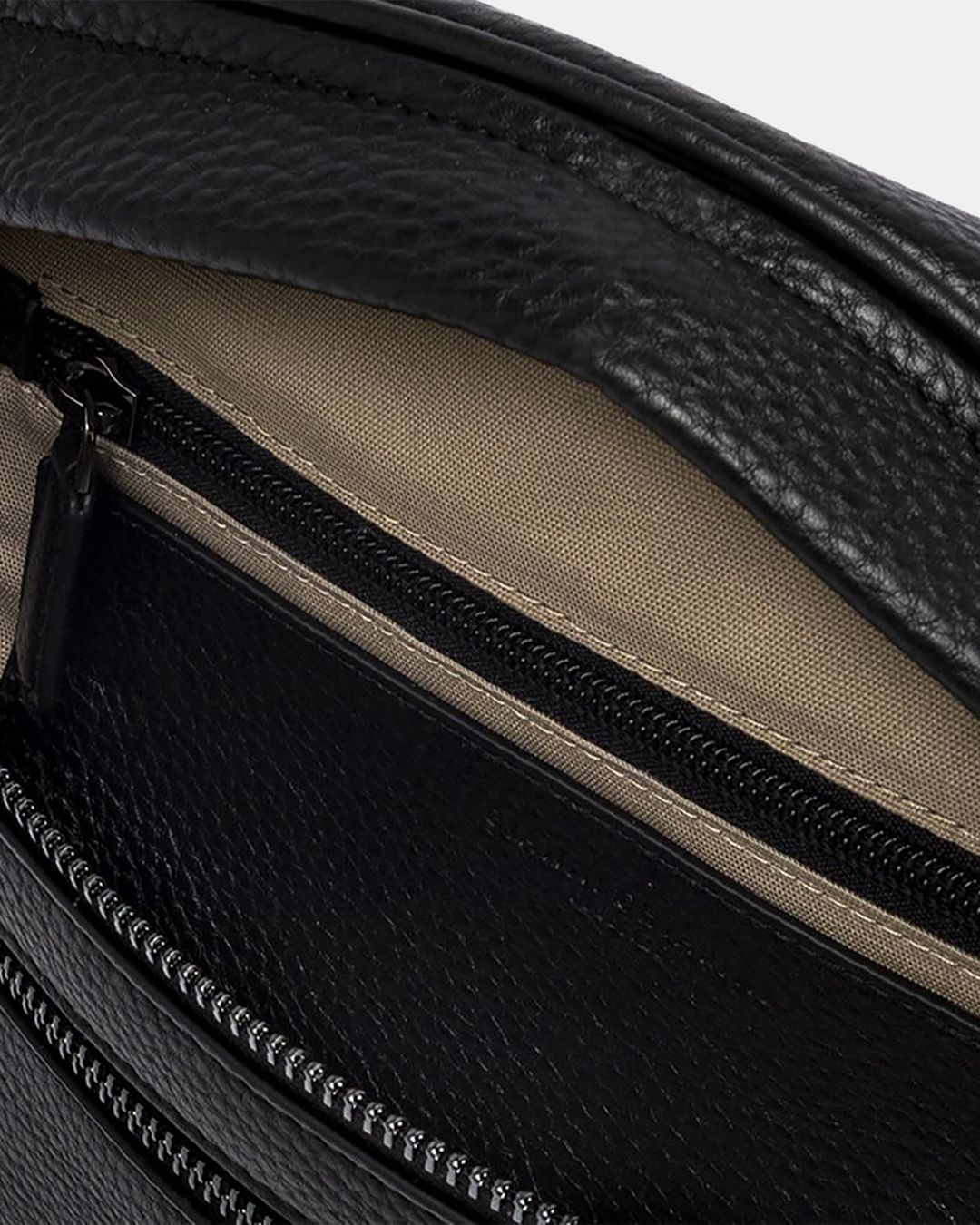 Купить Сумка на пояс GIANNI CHIARINI