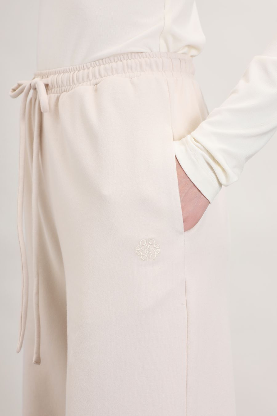 Купить Брюки DAILY REMINDER