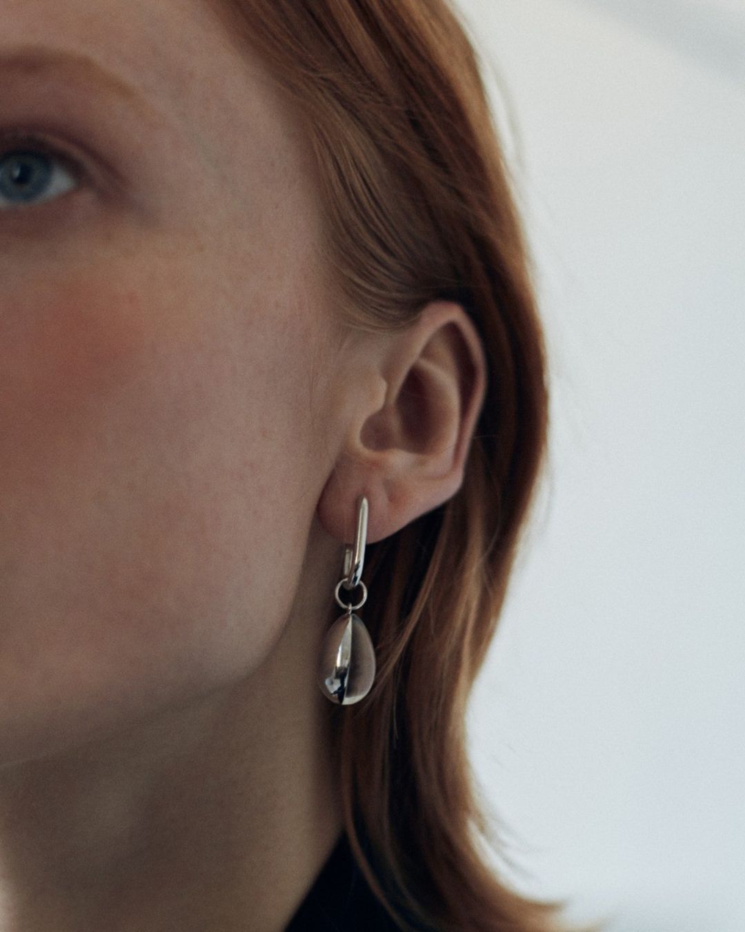 Купить Серьги AVGVST