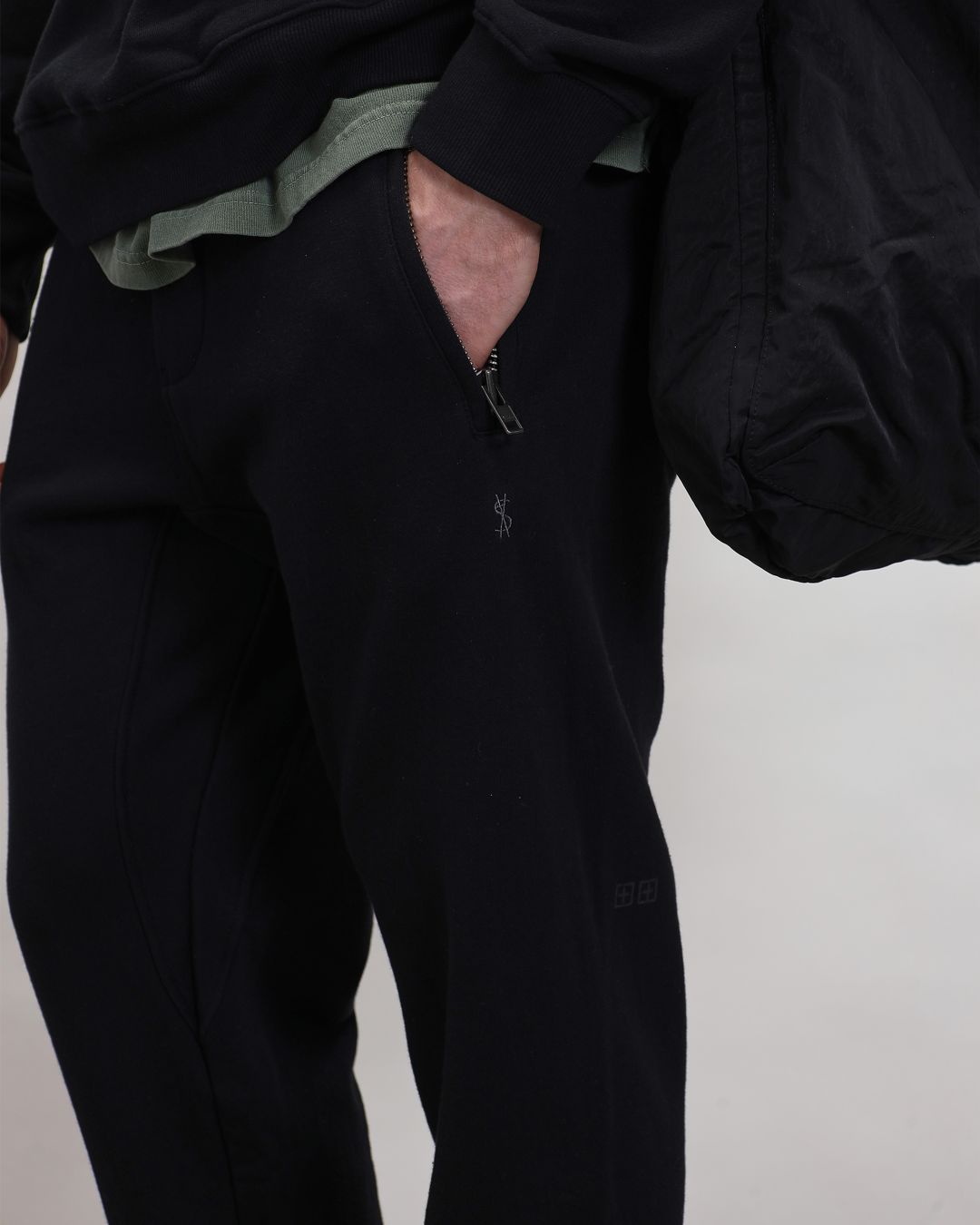 Купить Брюки KSUBI