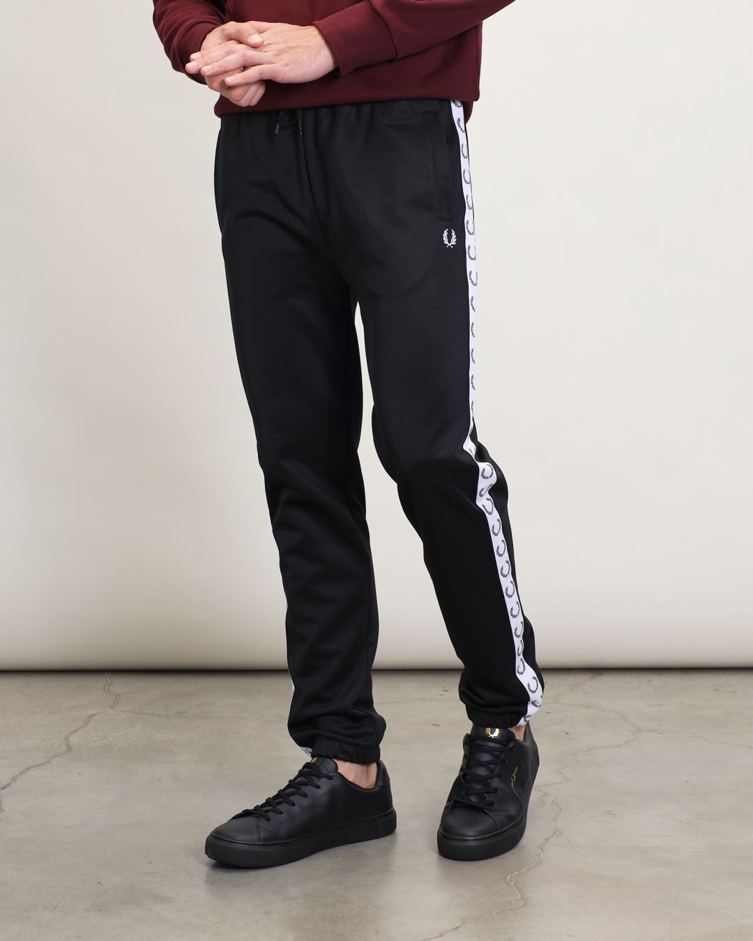 Купить Брюки FRED PERRY