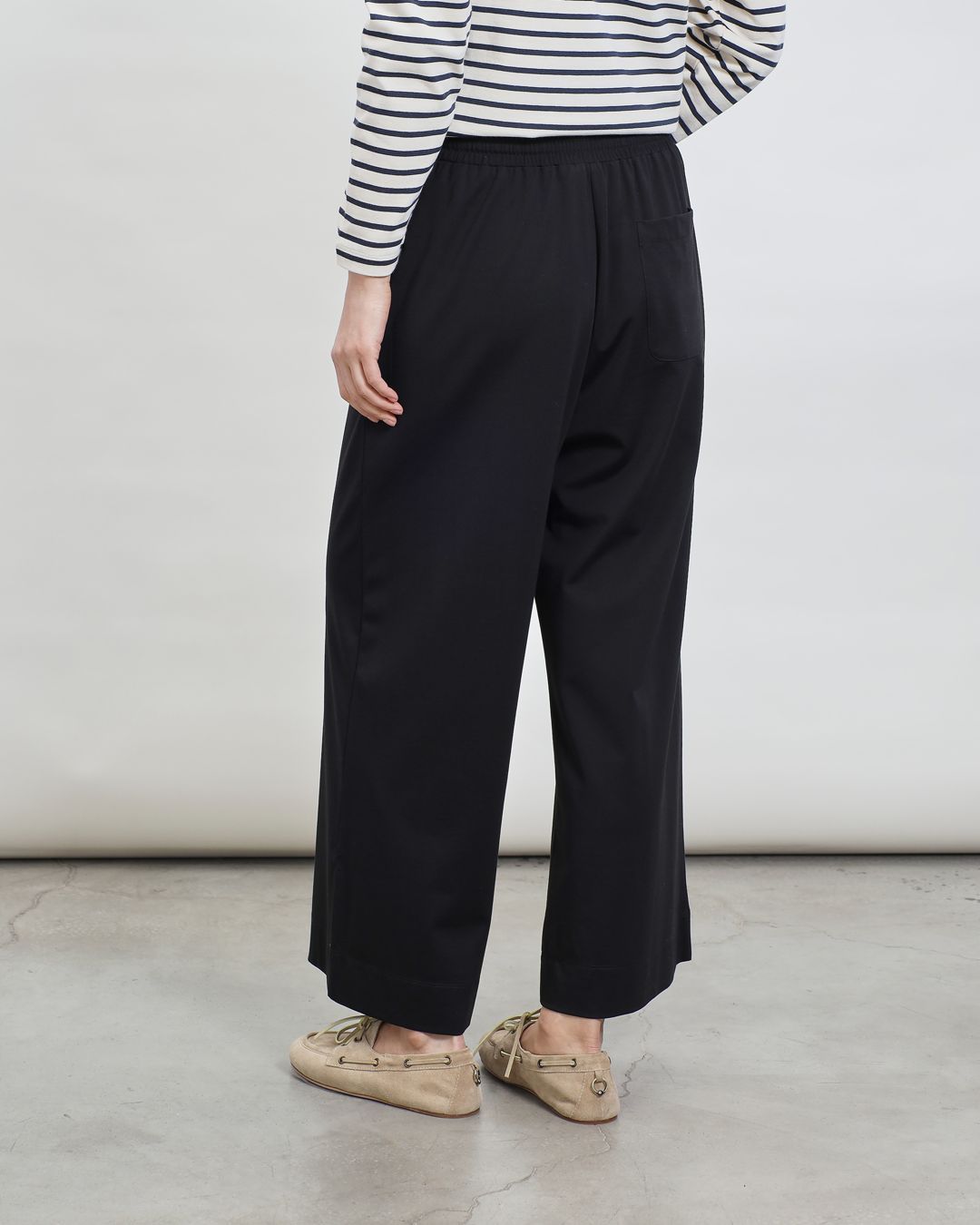 Купить Брюки WEEKEND MAX MARA