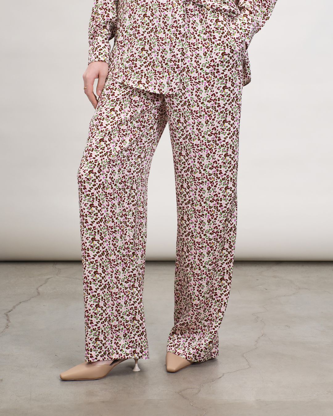 Купить Брюки OLOLOL