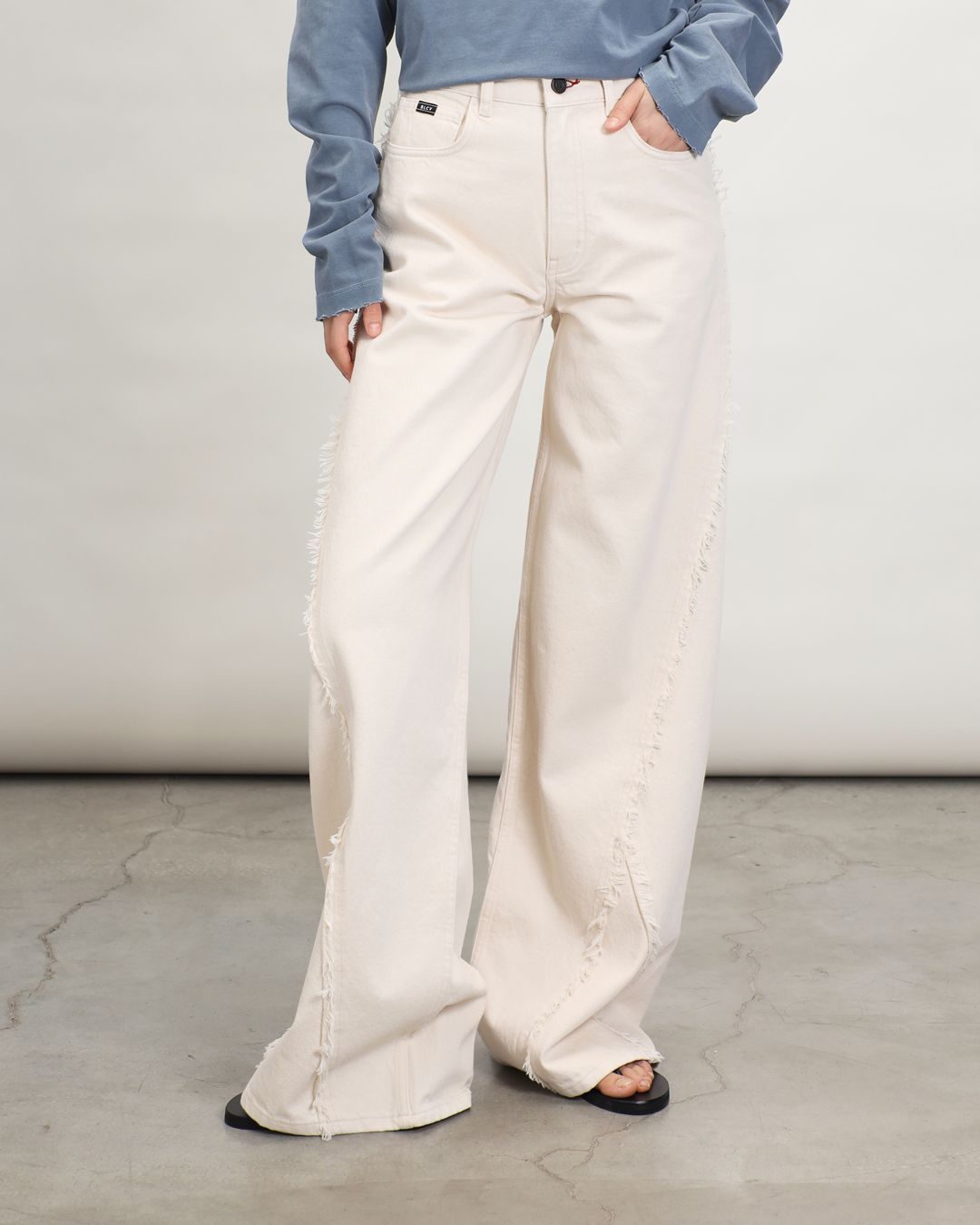 Купить Джинсы BLCV