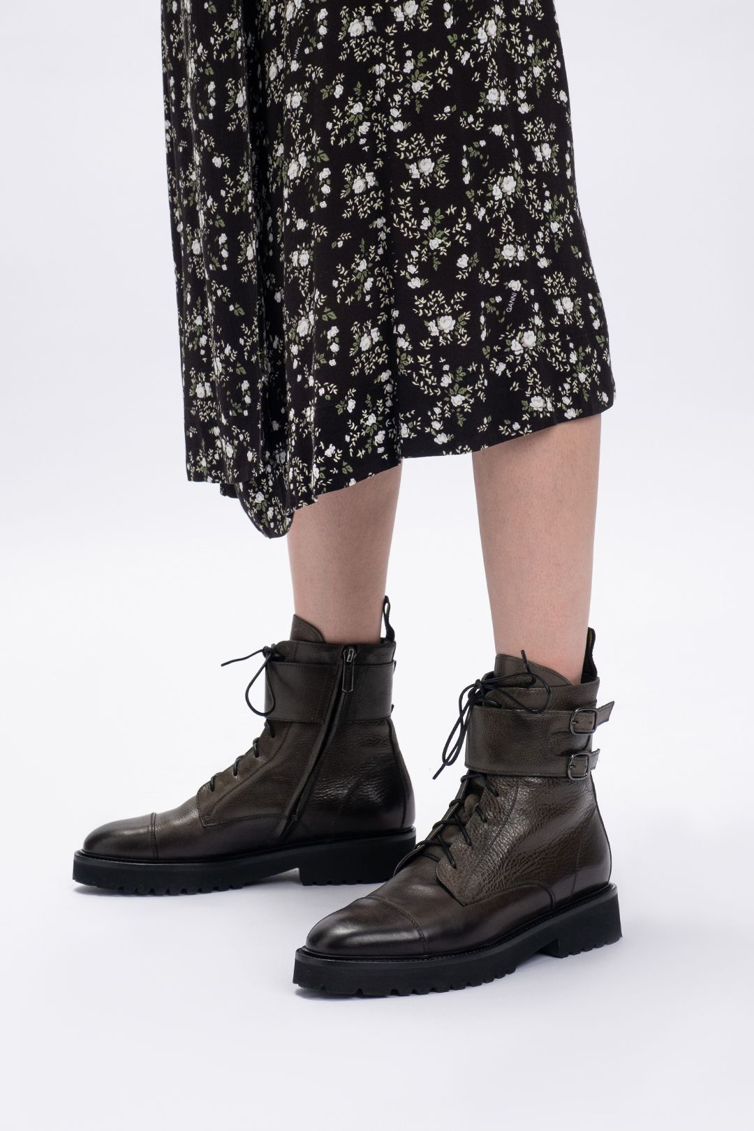 Купить Ботинки DOUCALS