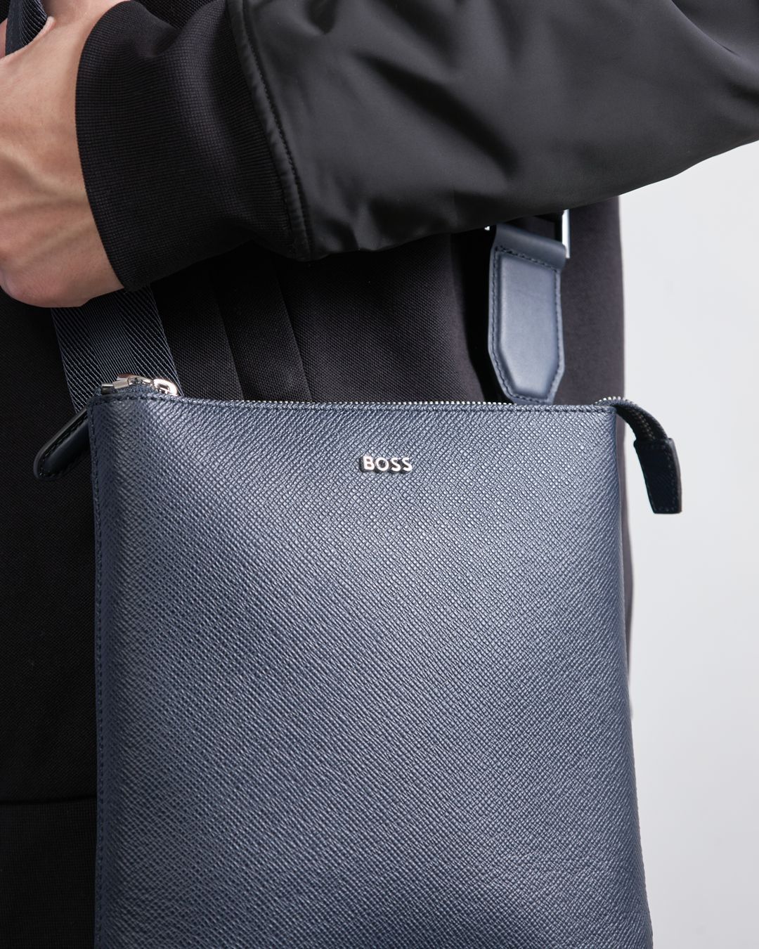 Купить Сумка HUGO BOSS