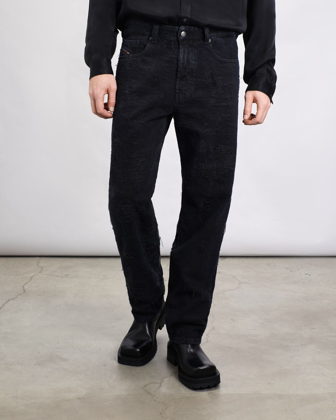 Купить Джинсы DIESEL