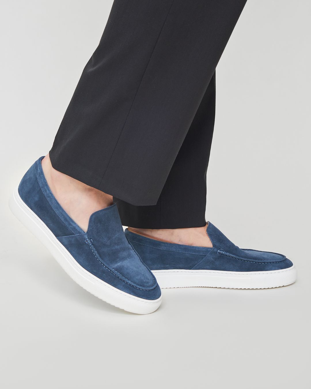 Купить Слипоны DOUCALS