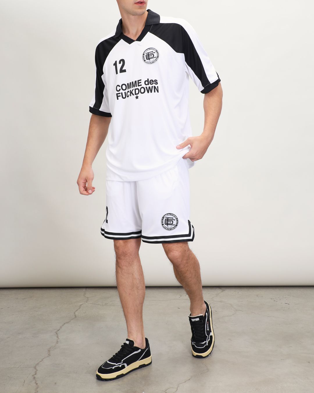 Купить Шорты COMME DES FUCKDOWN