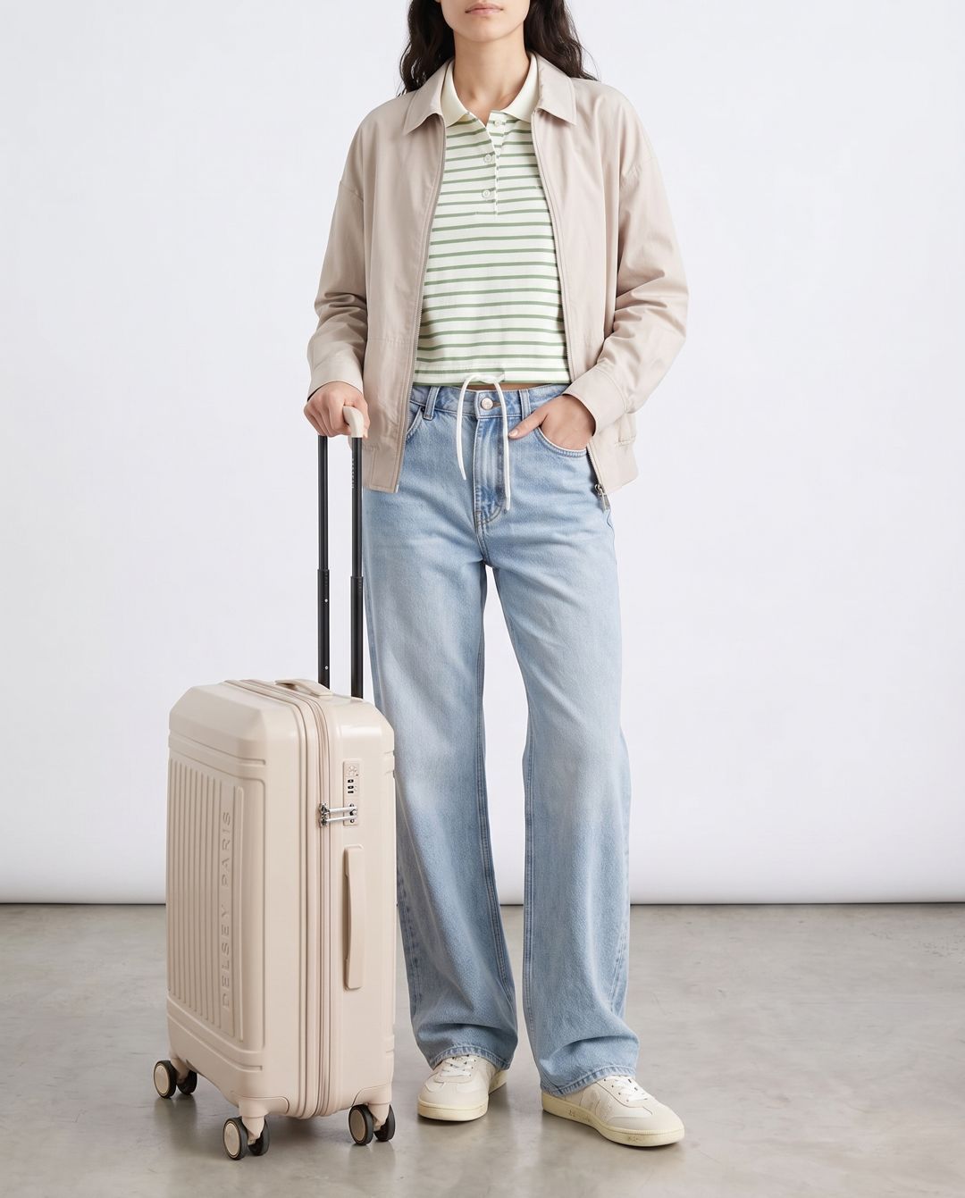 Купить Чемодан DELSEY