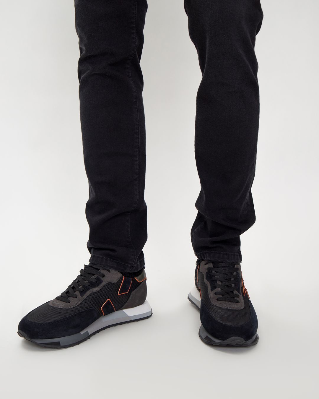 Купить Кроссовки GHOUD