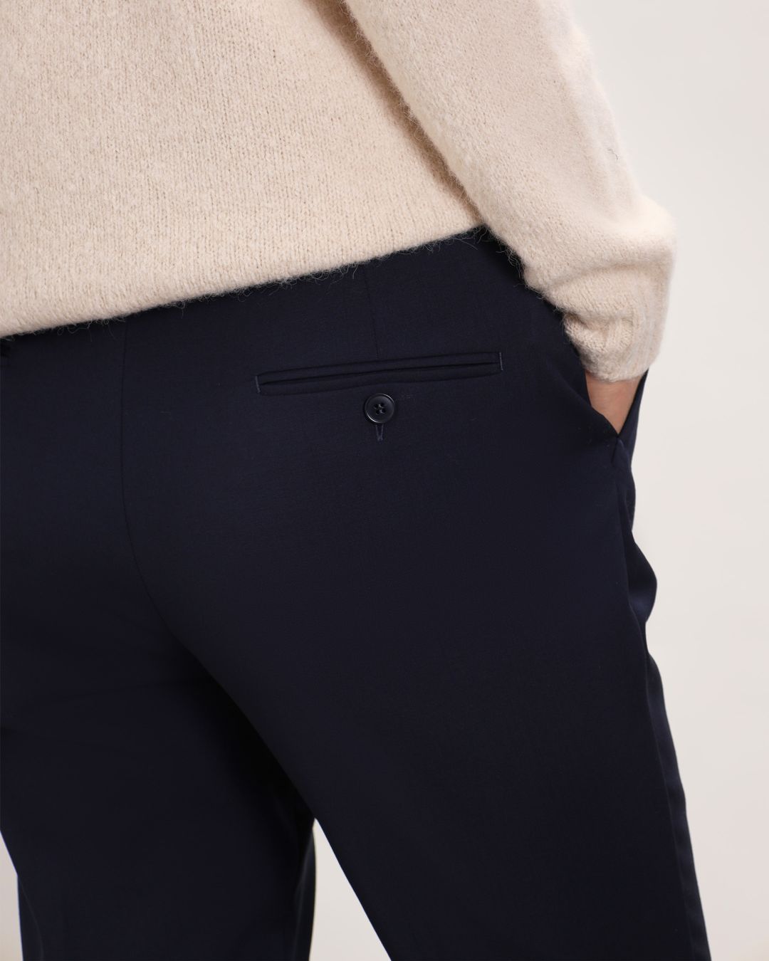 Купить Брюки WEEKEND MAX MARA