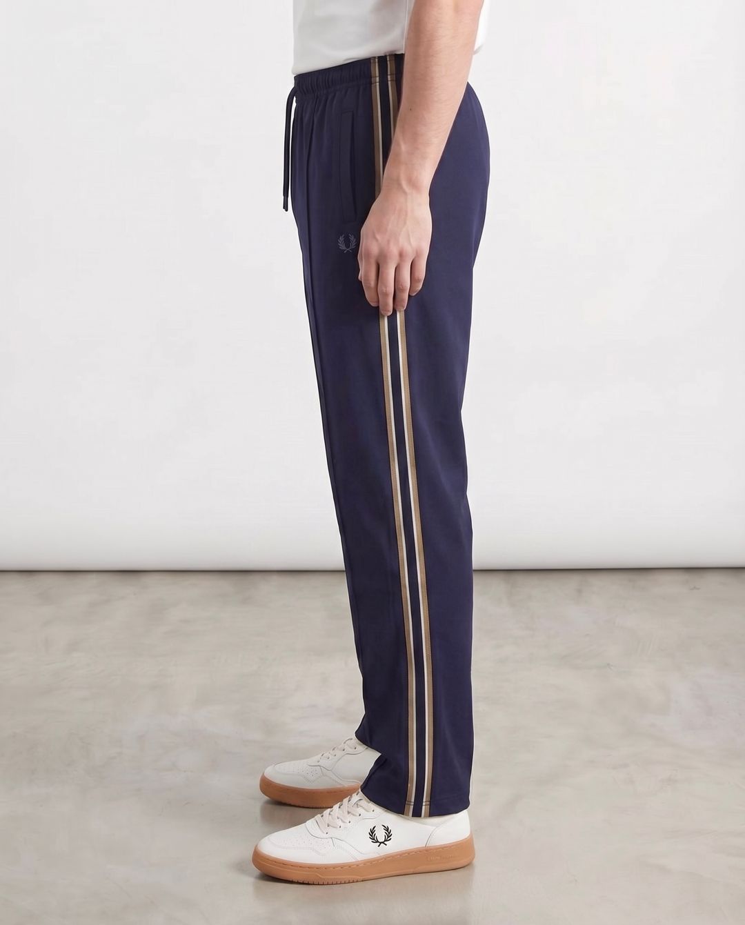 Купить Брюки FRED PERRY