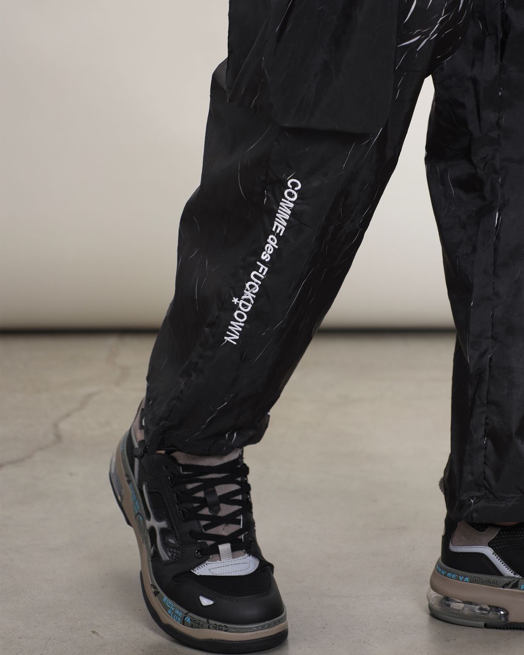 Купить Брюки COMME DES FUCKDOWN MEN