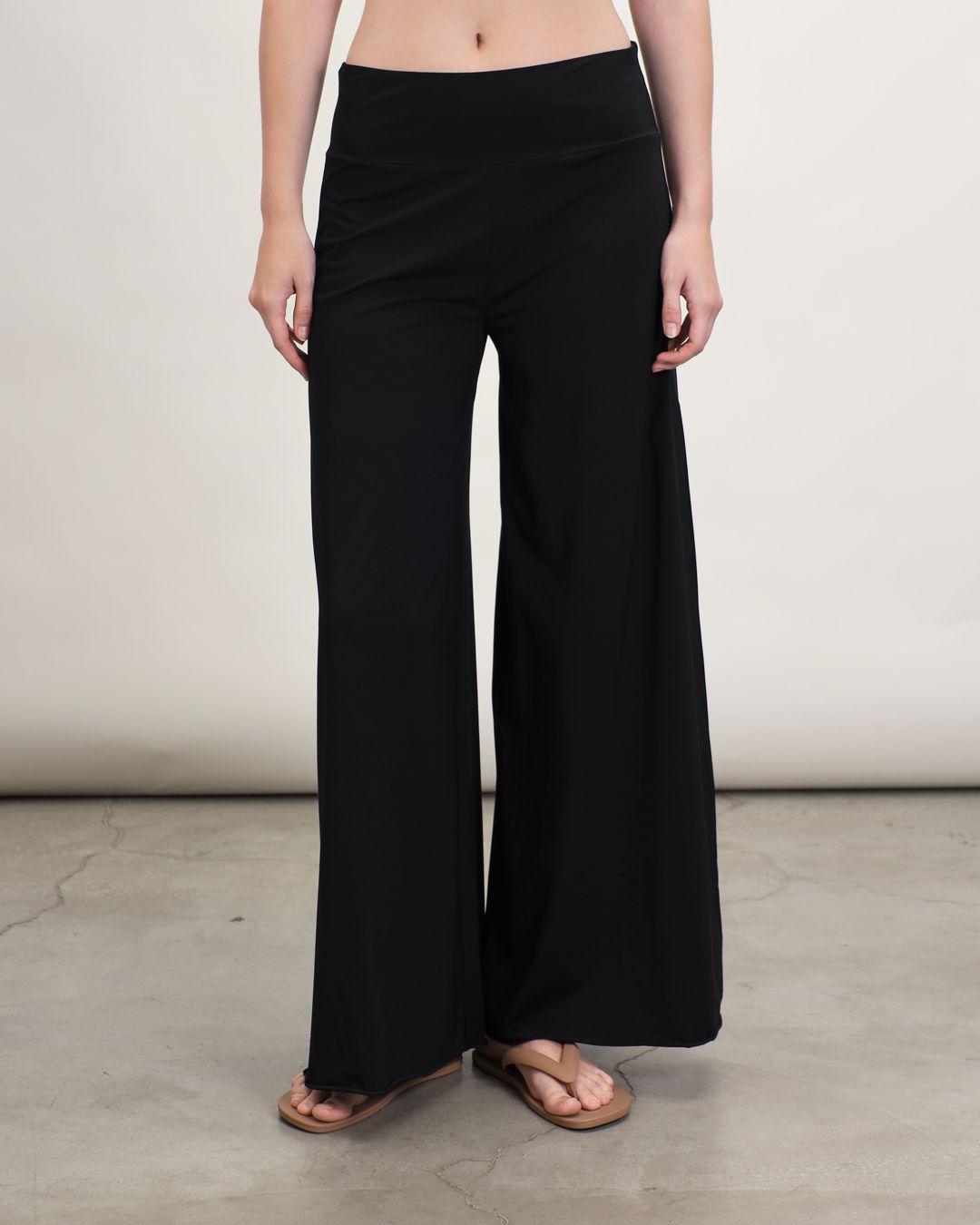 Купить Брюки MONOCHROME