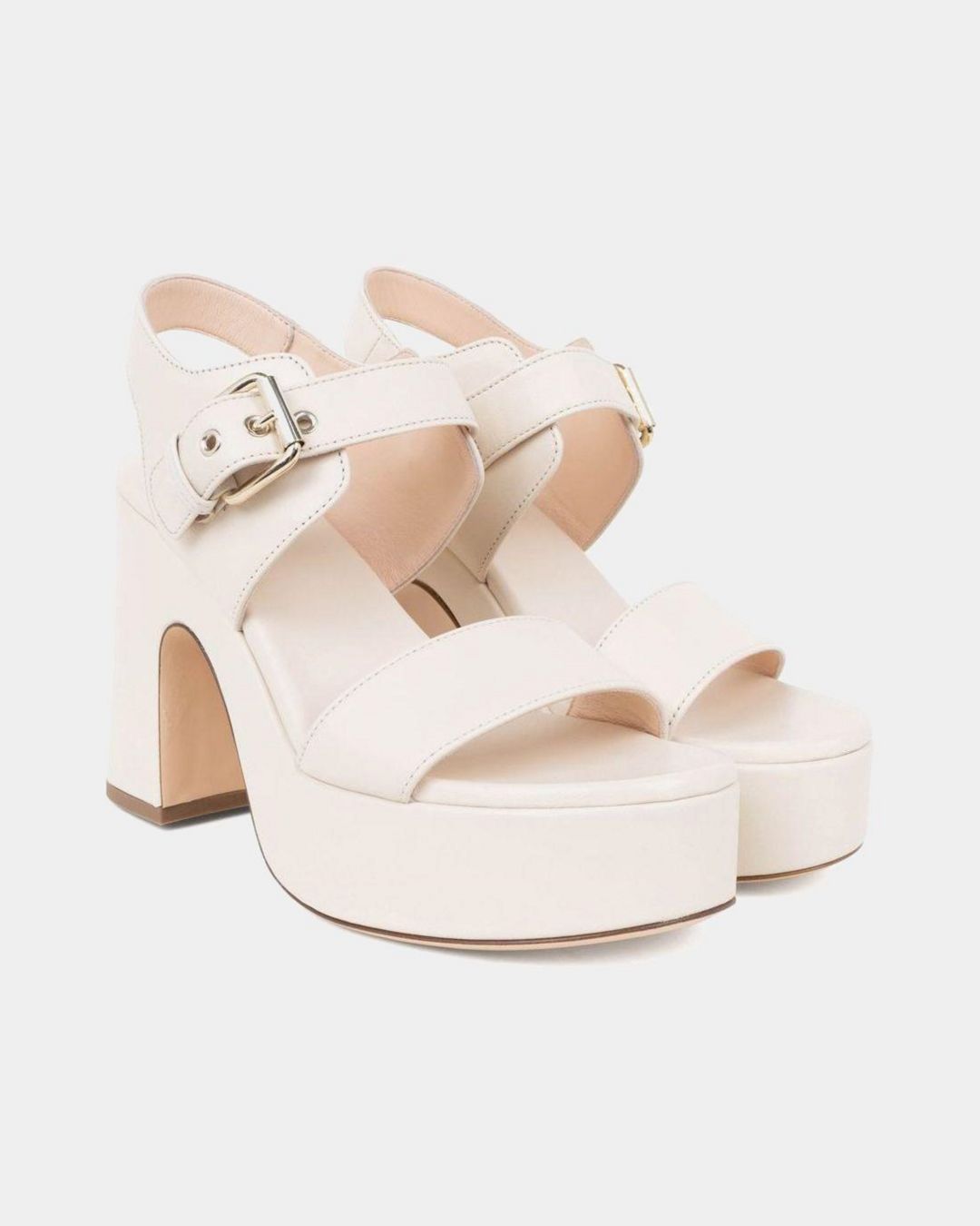 Купить Туфли AGL