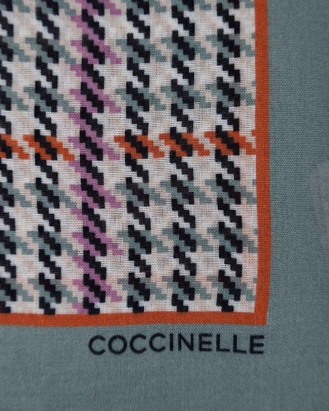 Купить Платок COCCINELLE