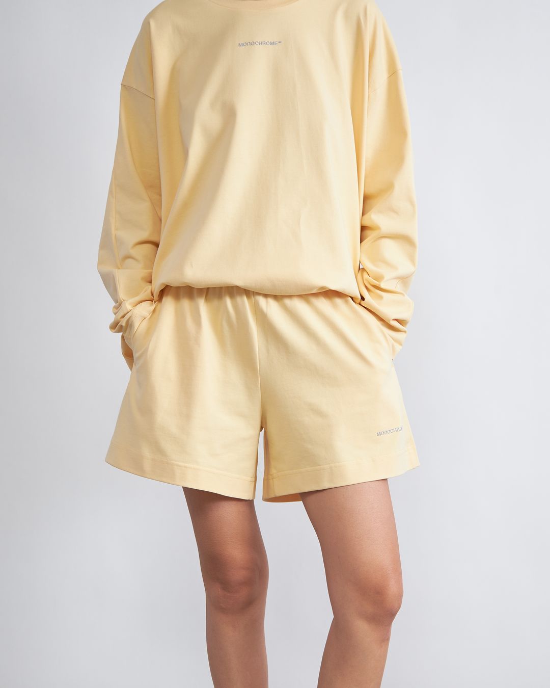 Купить Шорты MONOCHROME