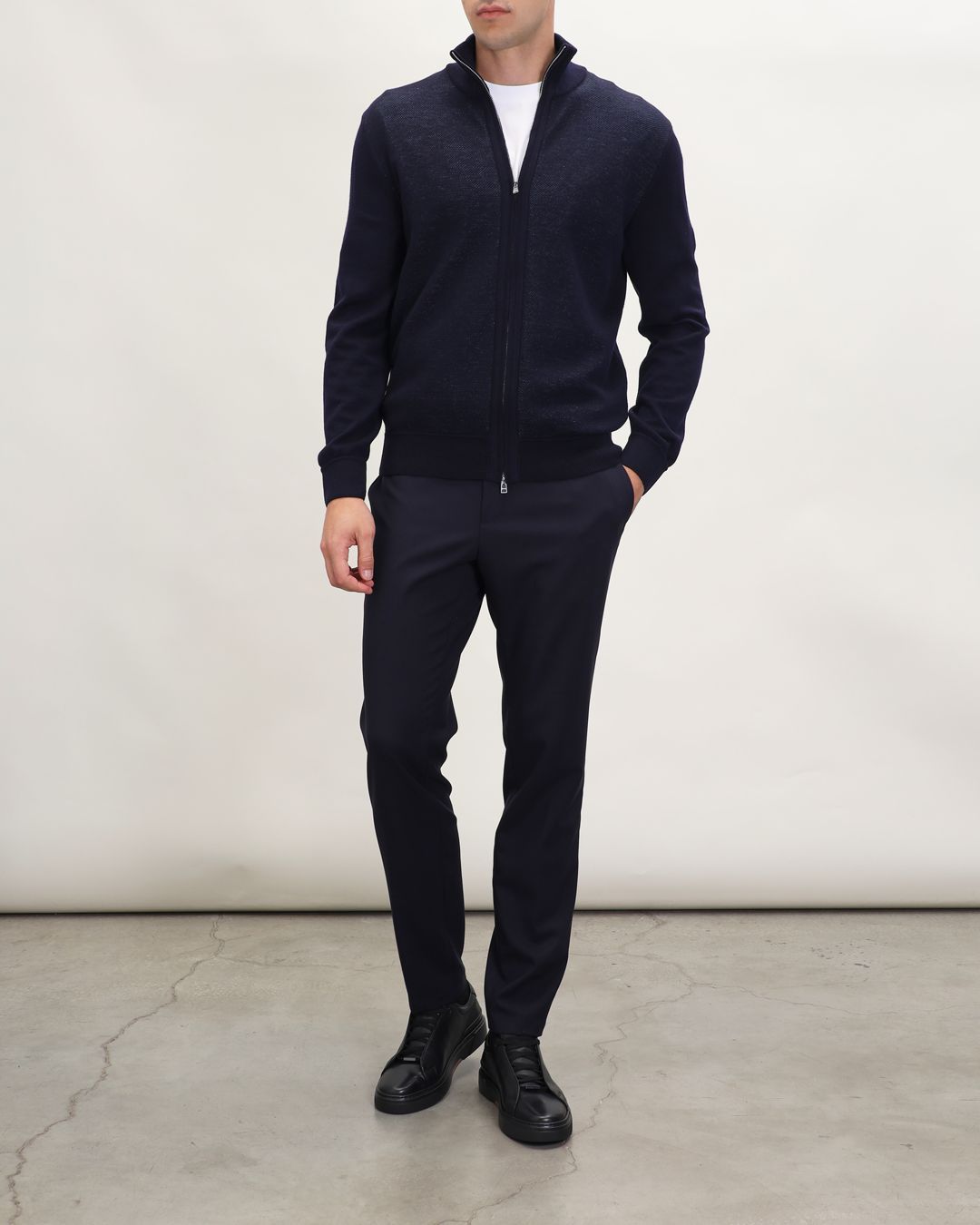 Купить Брюки HUGO BOSS