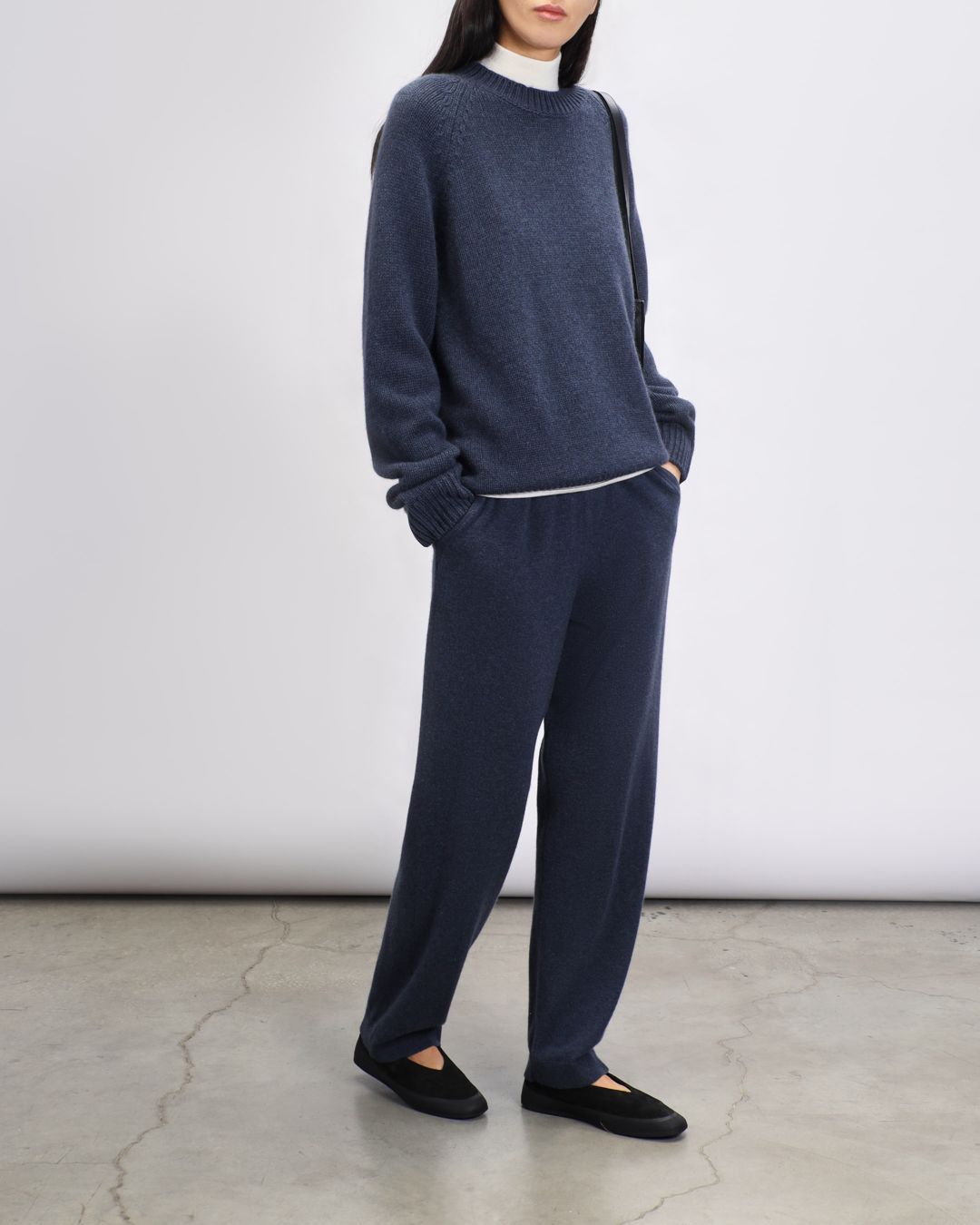 Купить Брюки LISA YANG