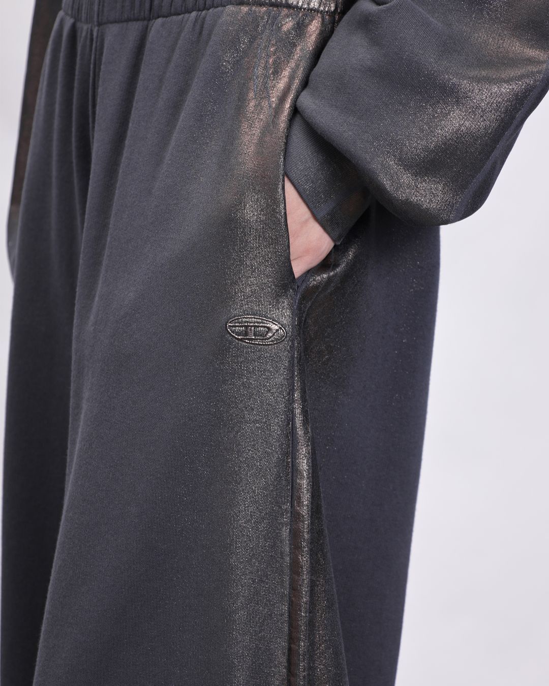 Купить Брюки DIESEL