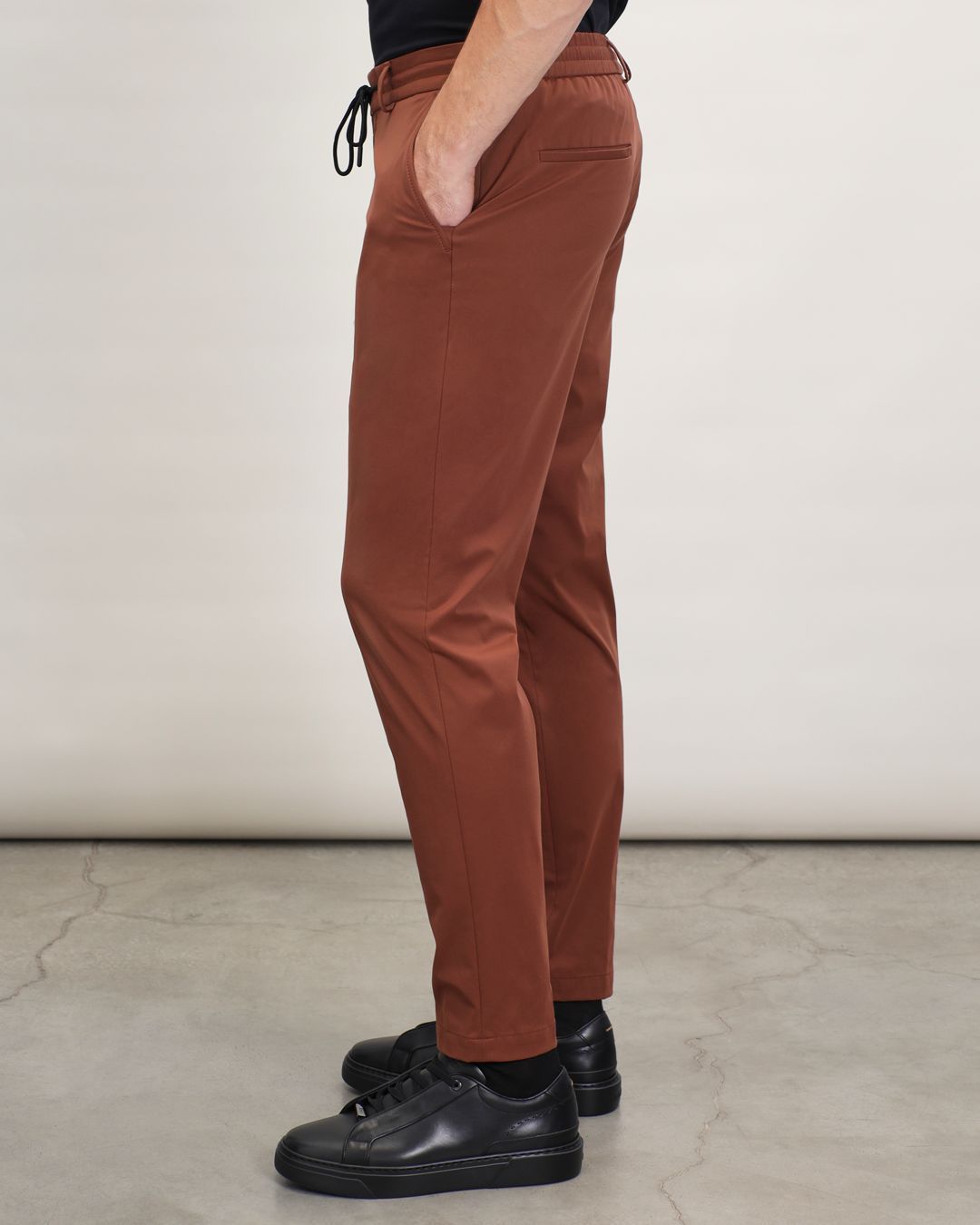 Купить Брюки HUGO BOSS