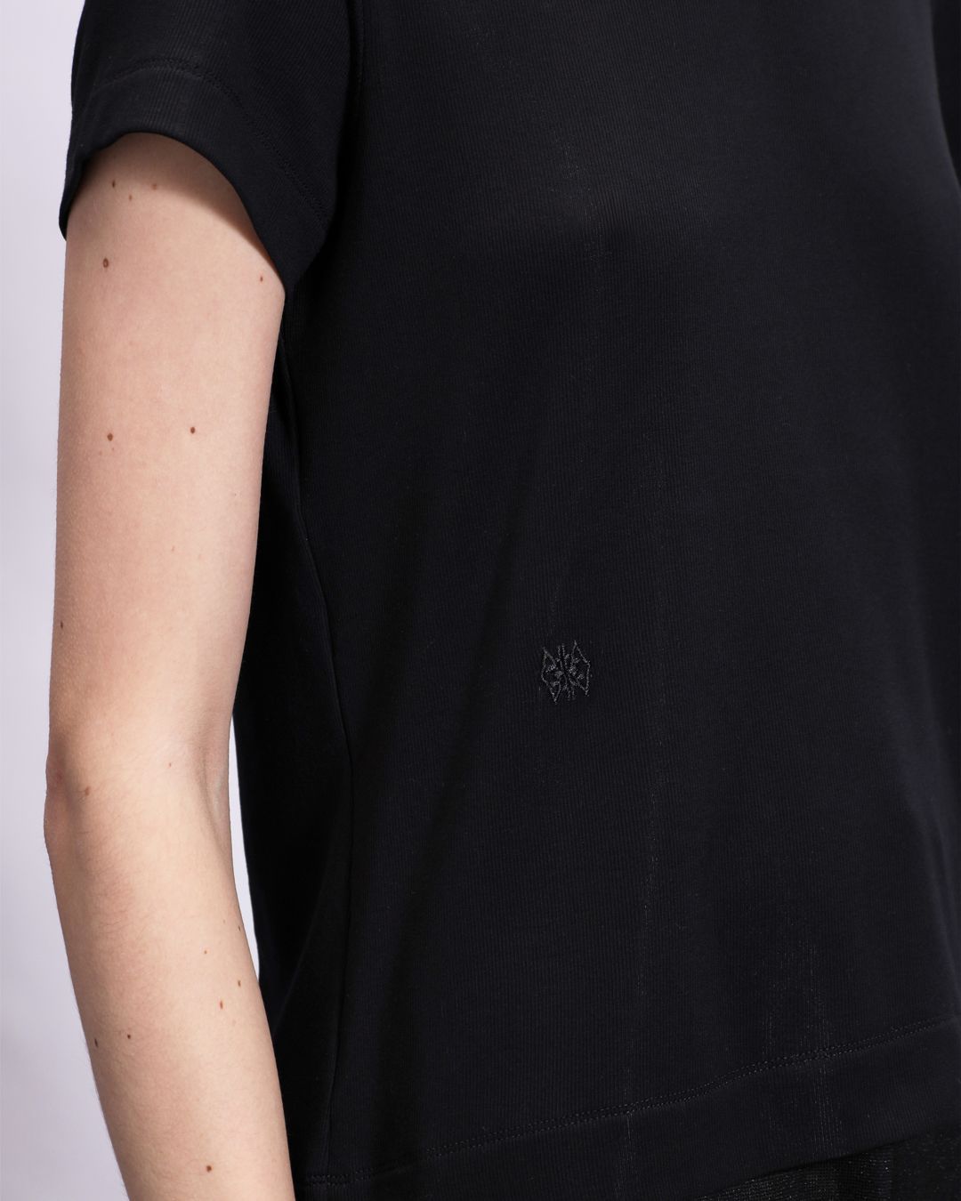 Купить Футболка FREE AGE