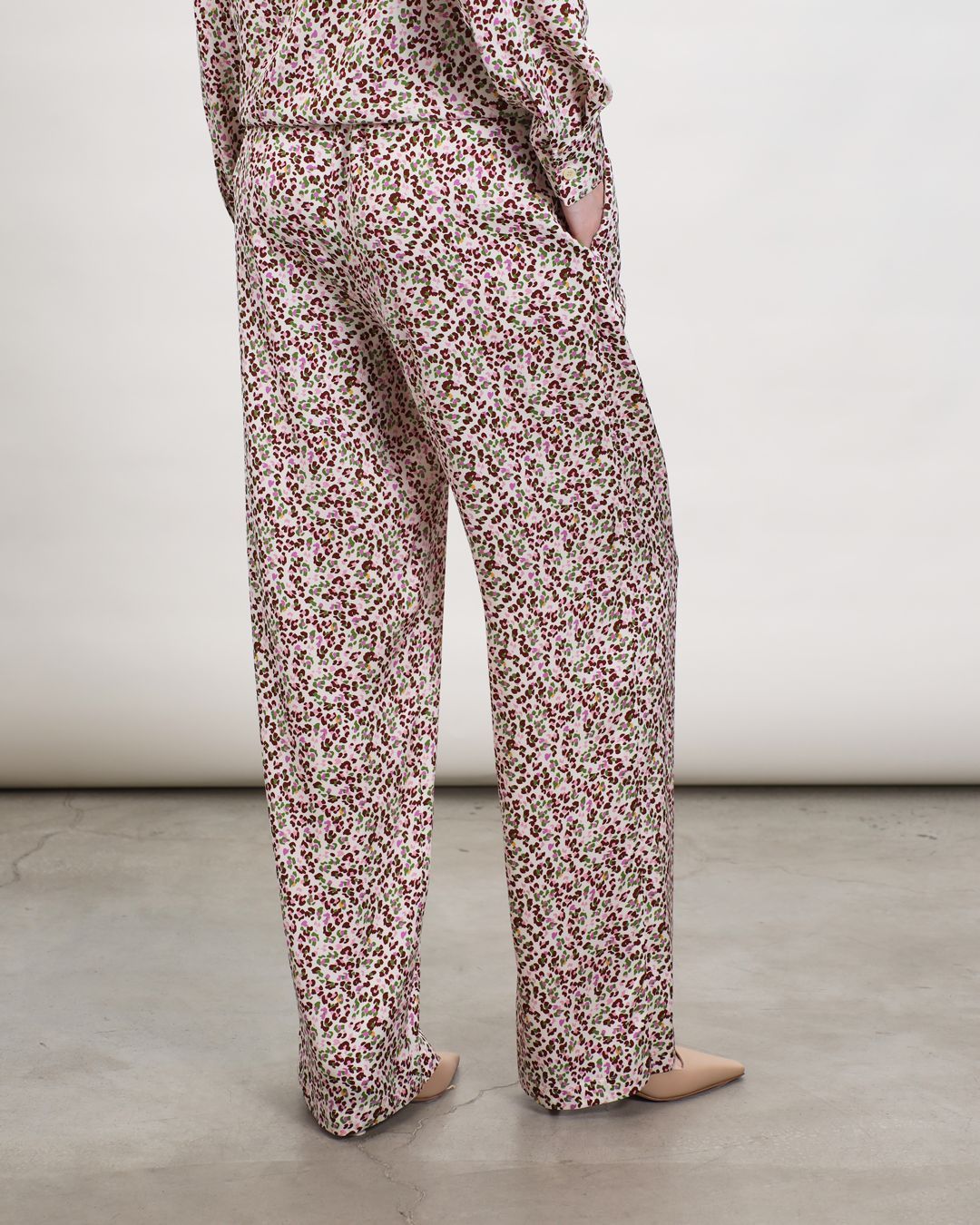 Купить Брюки OLOLOL