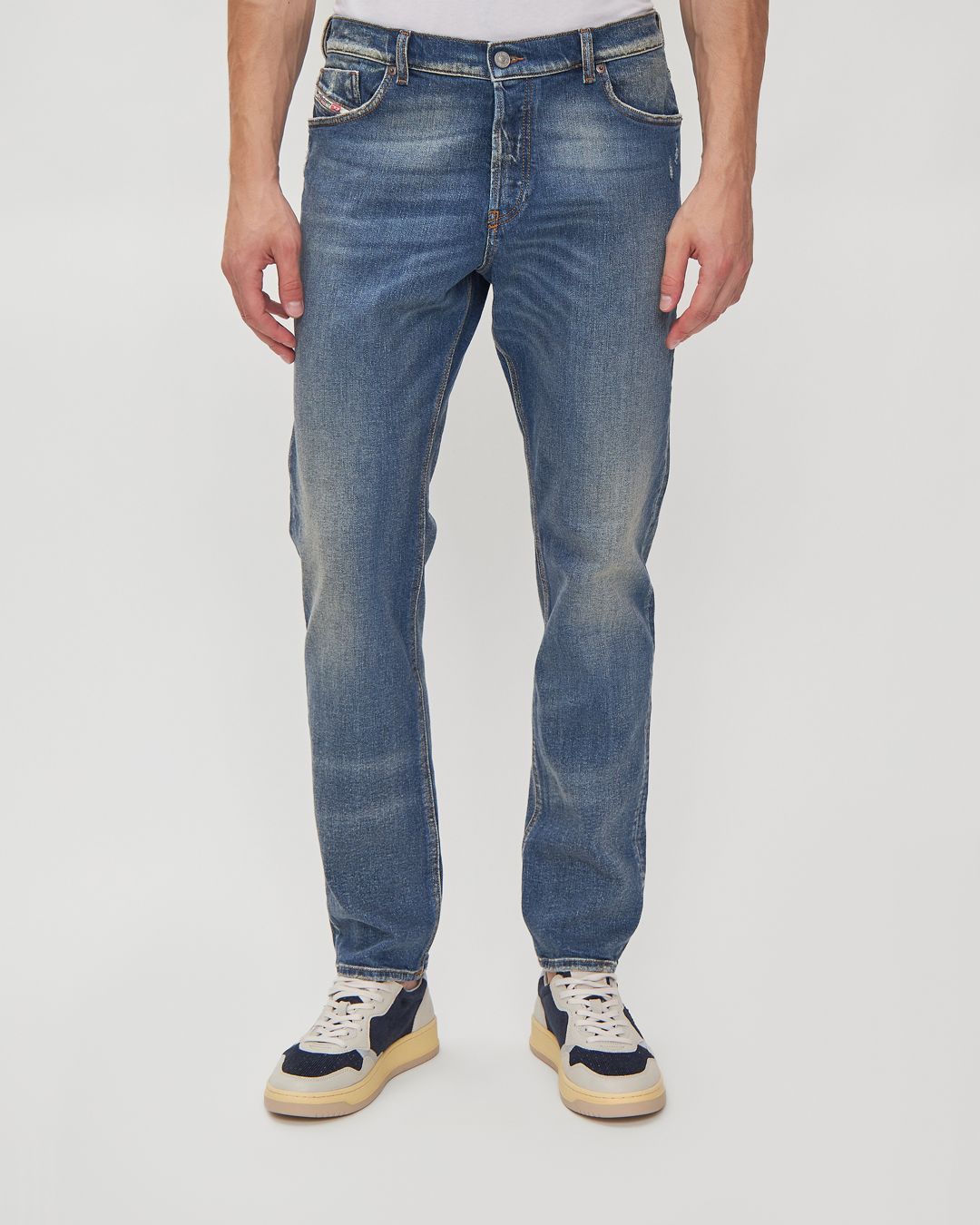 Купить Джинсы DIESEL