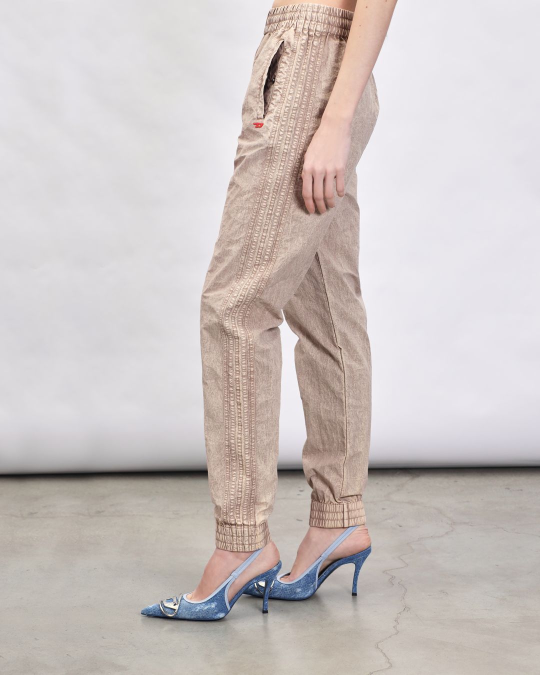 Купить Брюки DIESEL