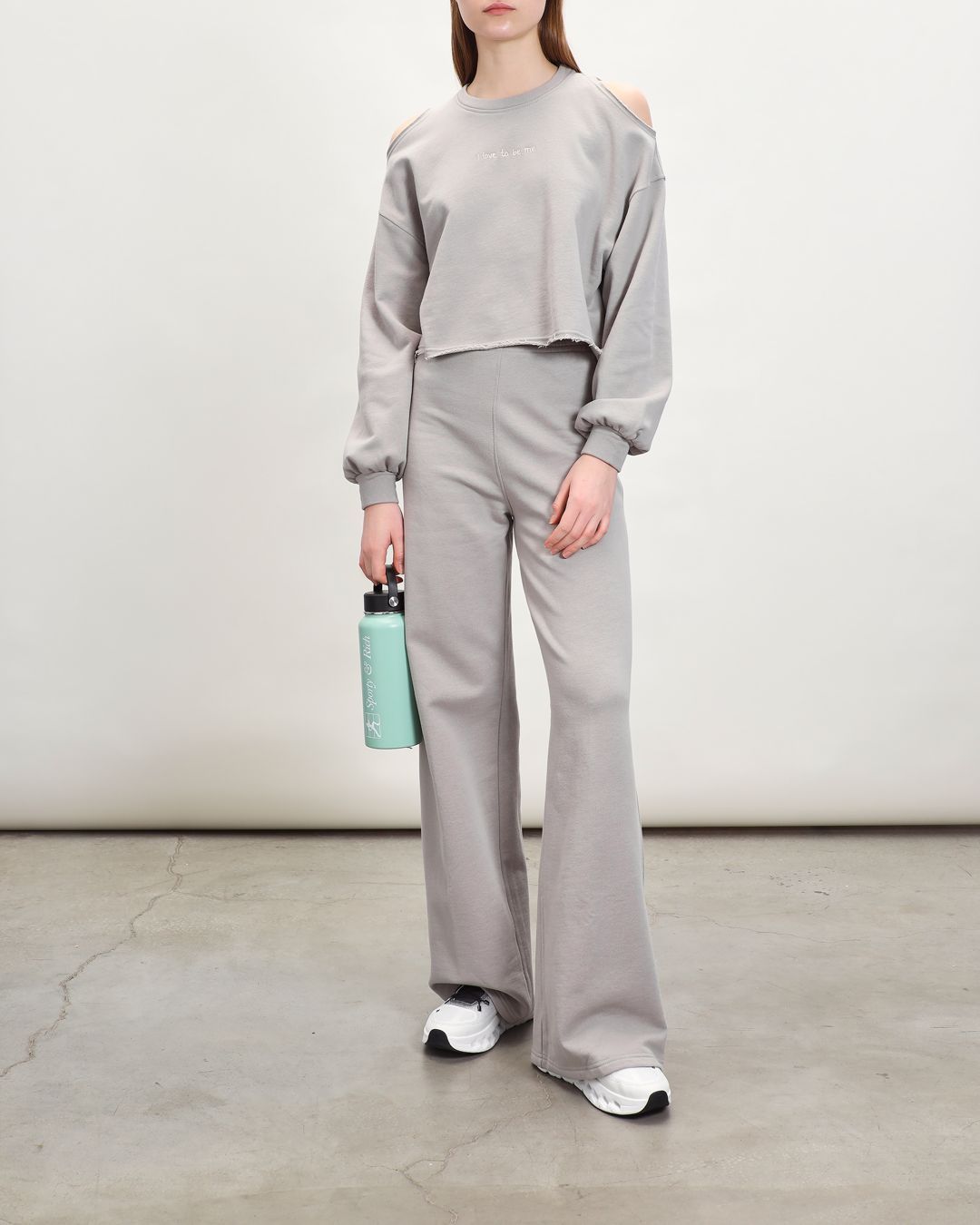 Купить Свитшот ALMOND CREW