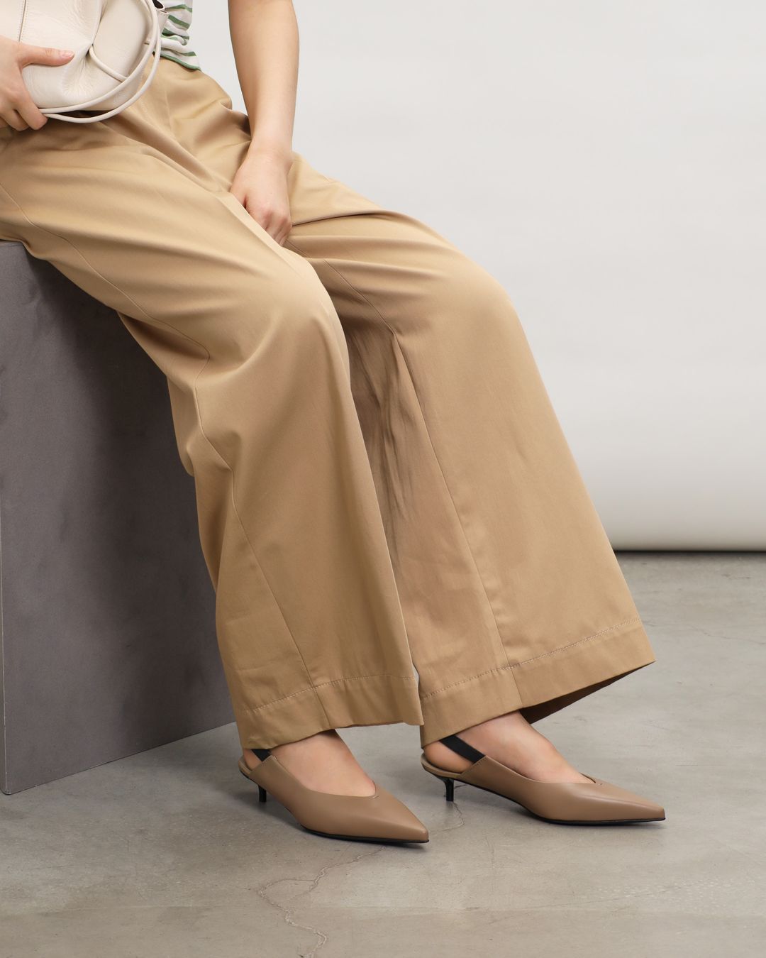 Купить Туфли MAX MARA