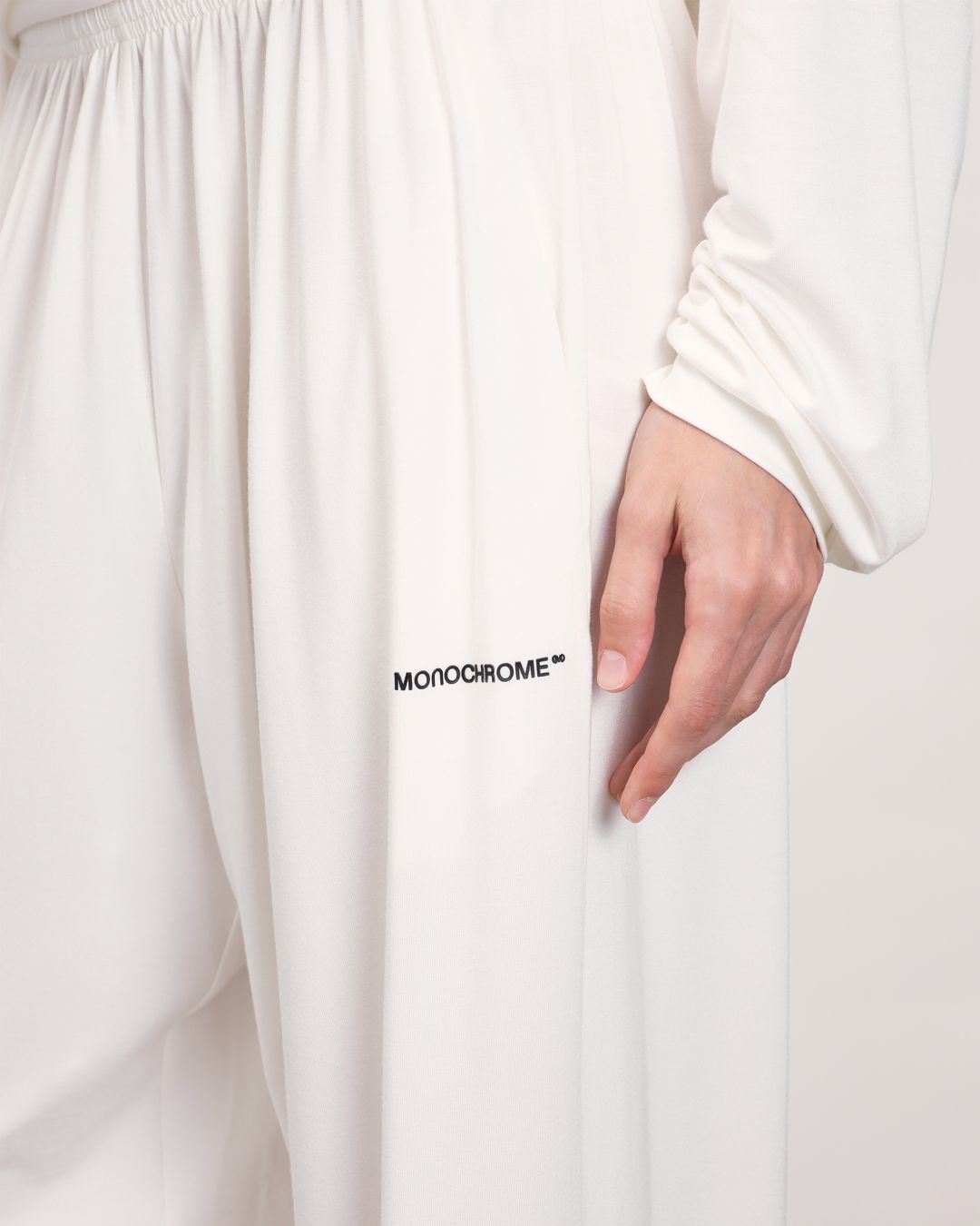 Купить Брюки MONOCHROME