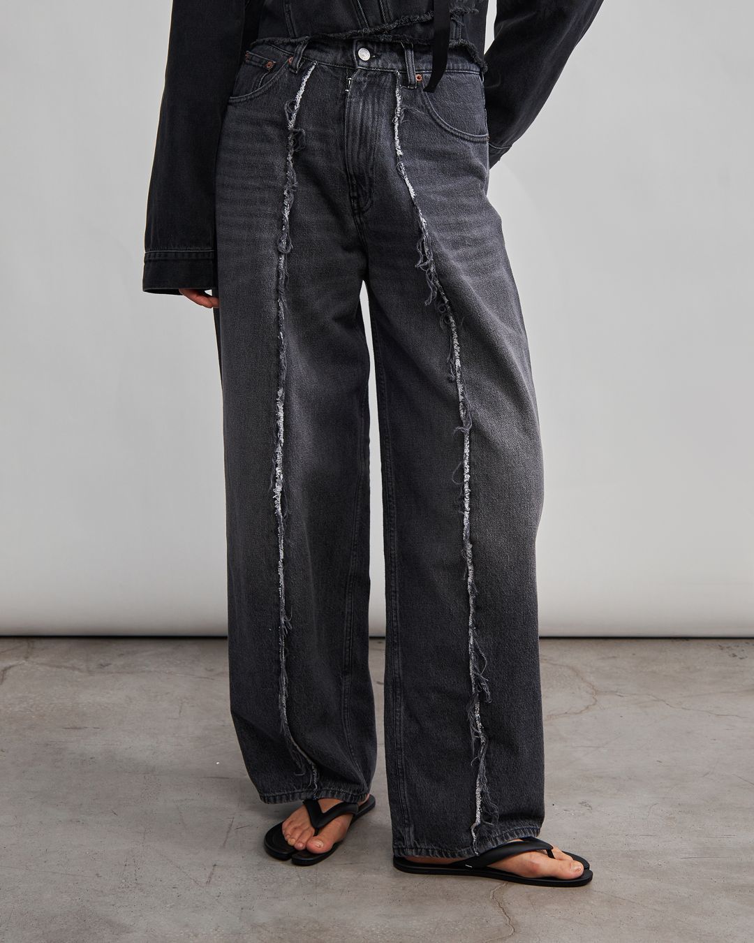 Купить Джинсы MM6