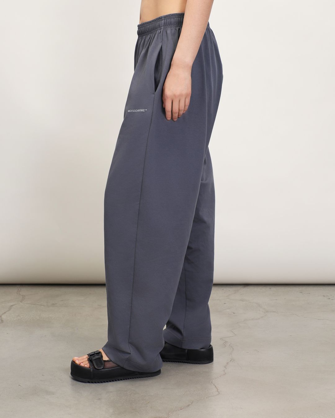 Купить Брюки MONOCHROME